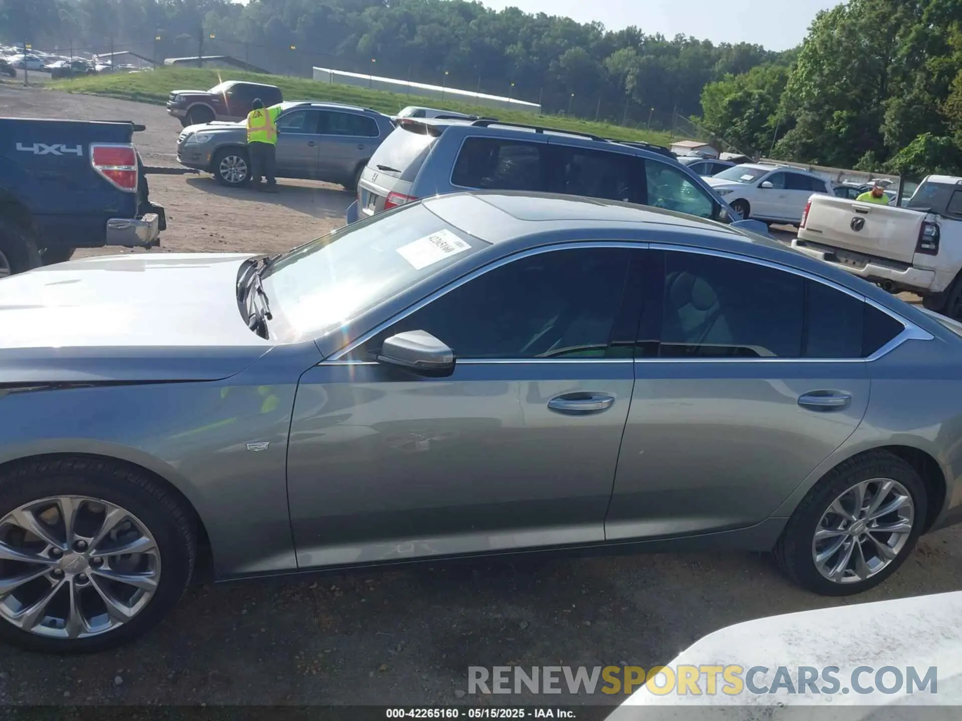 15 Photograph of a damaged car 1G6DS5RW5P0110376 CADILLAC CT5 2023