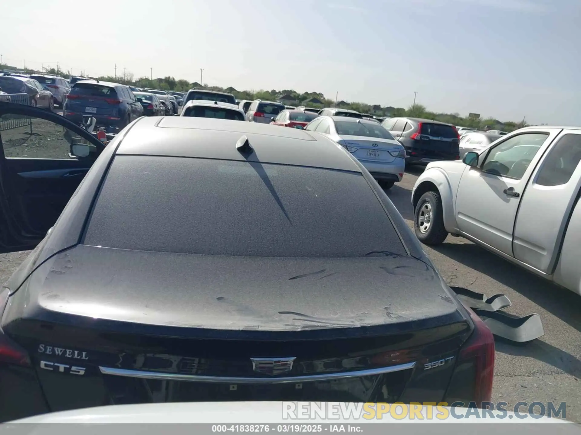 15 Photograph of a damaged car 1G6DW5RK4P0156637 CADILLAC CT5 2023