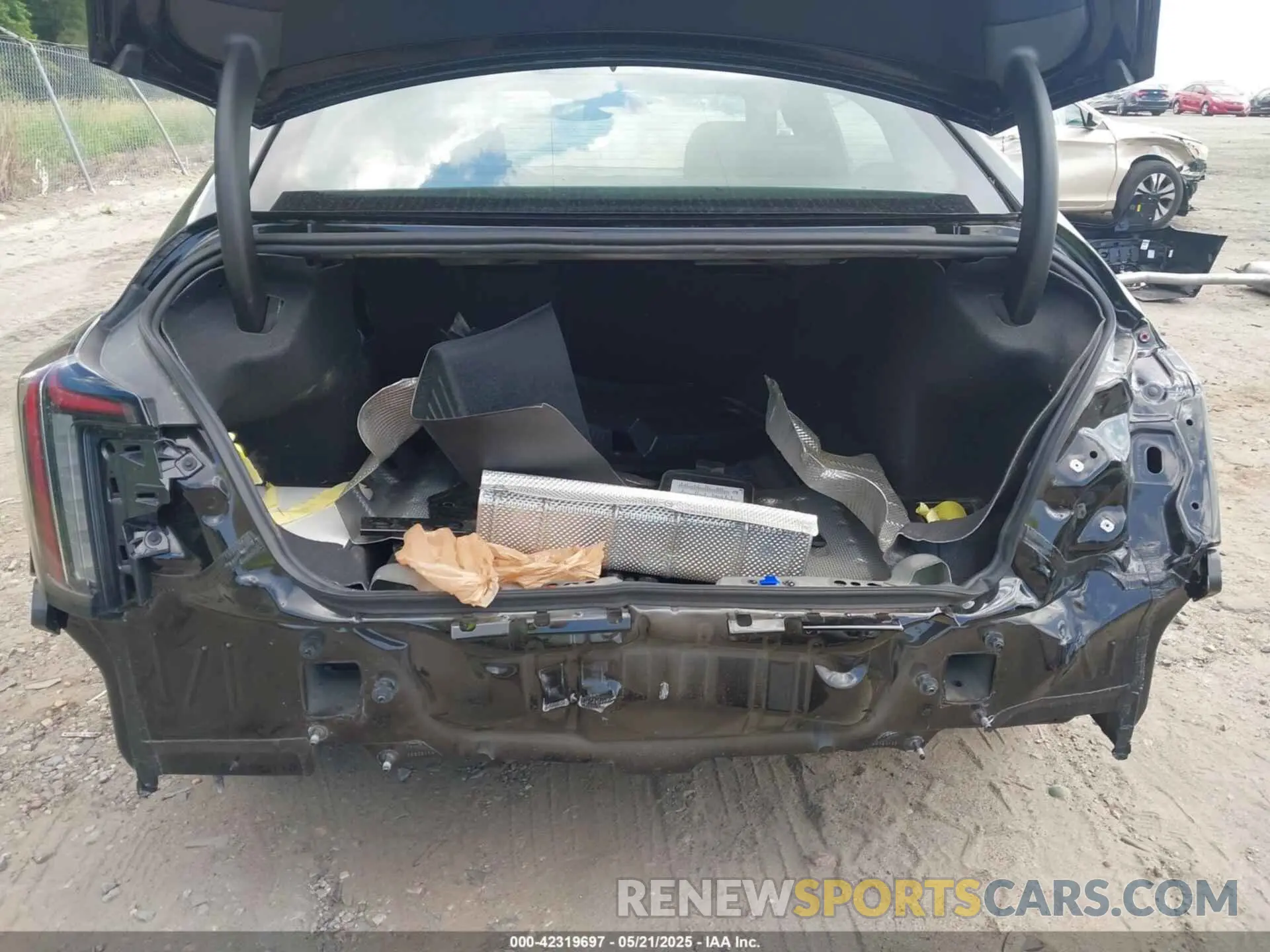 6 Photograph of a damaged car 1G6DP5RK3R0127081 CADILLAC CT5 2024