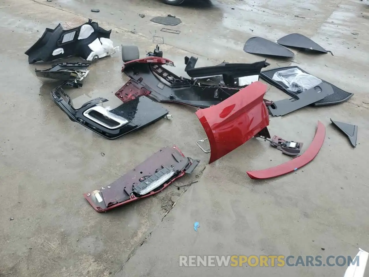 12 Photograph of a damaged car 1G6DP5RKXR0116305 CADILLAC CT5 2024