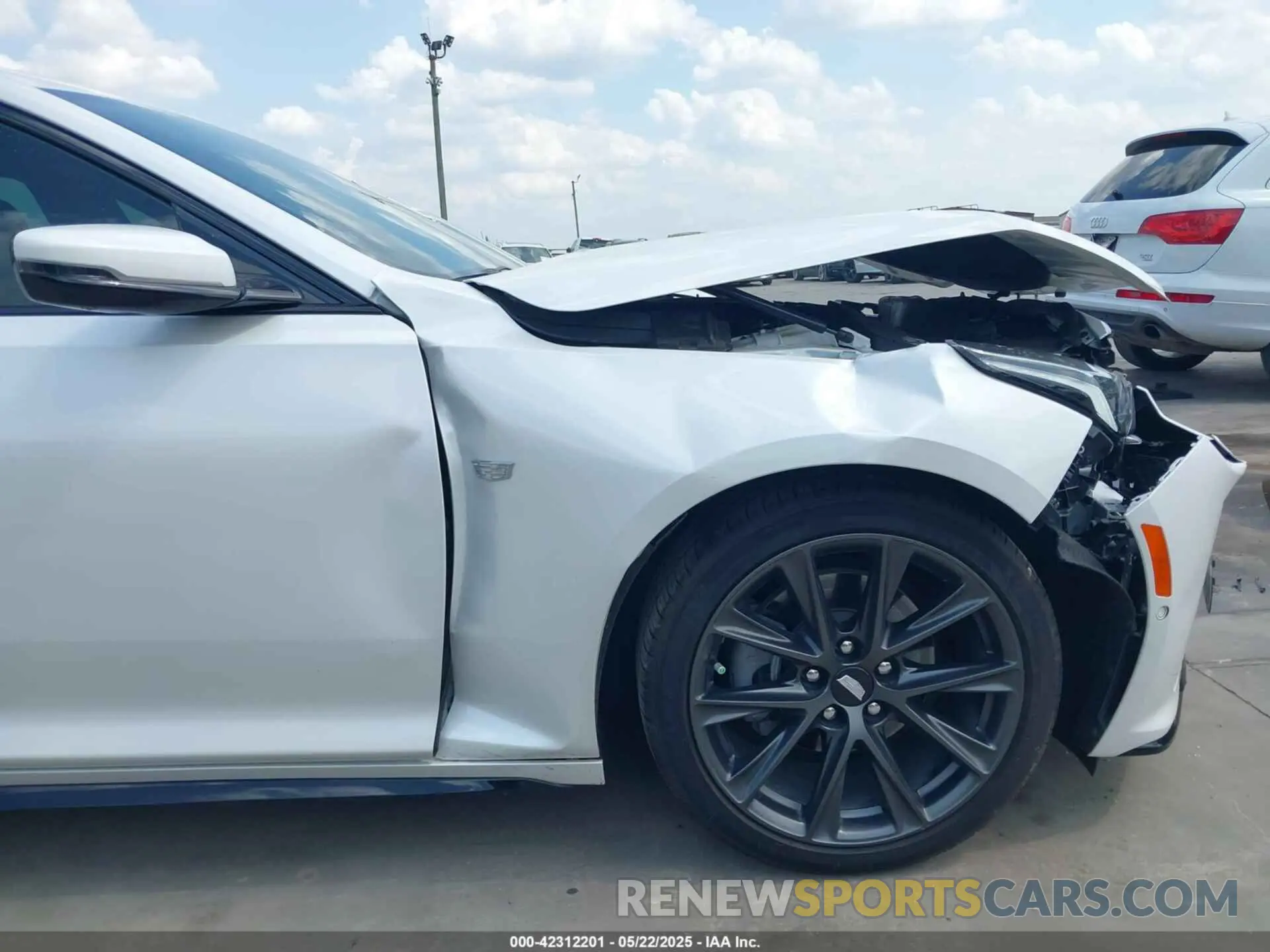 18 Photograph of a damaged car 1G6DP5RKXR0119799 CADILLAC CT5 2024