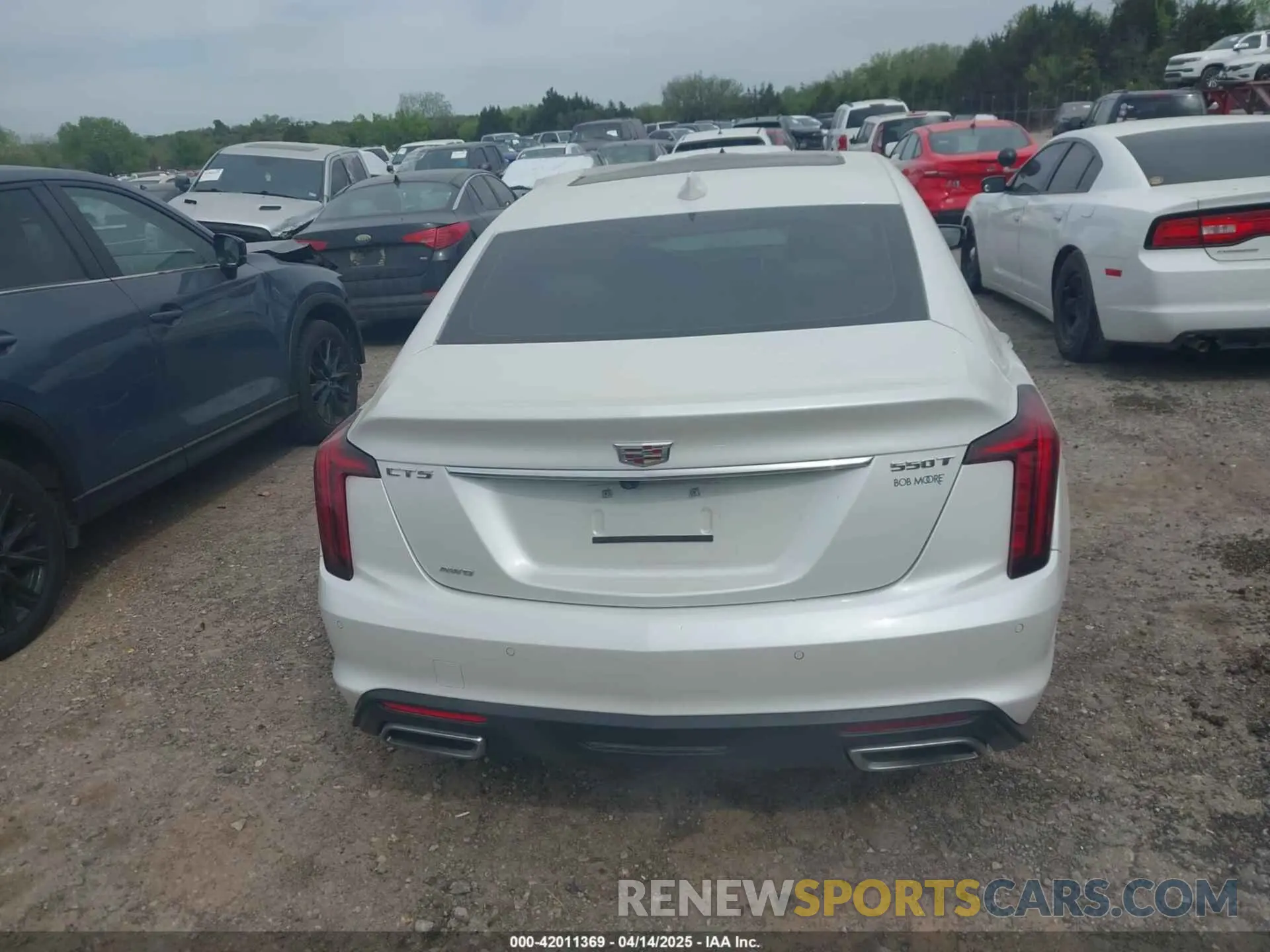 17 Photograph of a damaged car 1G6DT5RW3R0129279 CADILLAC CT5 2024