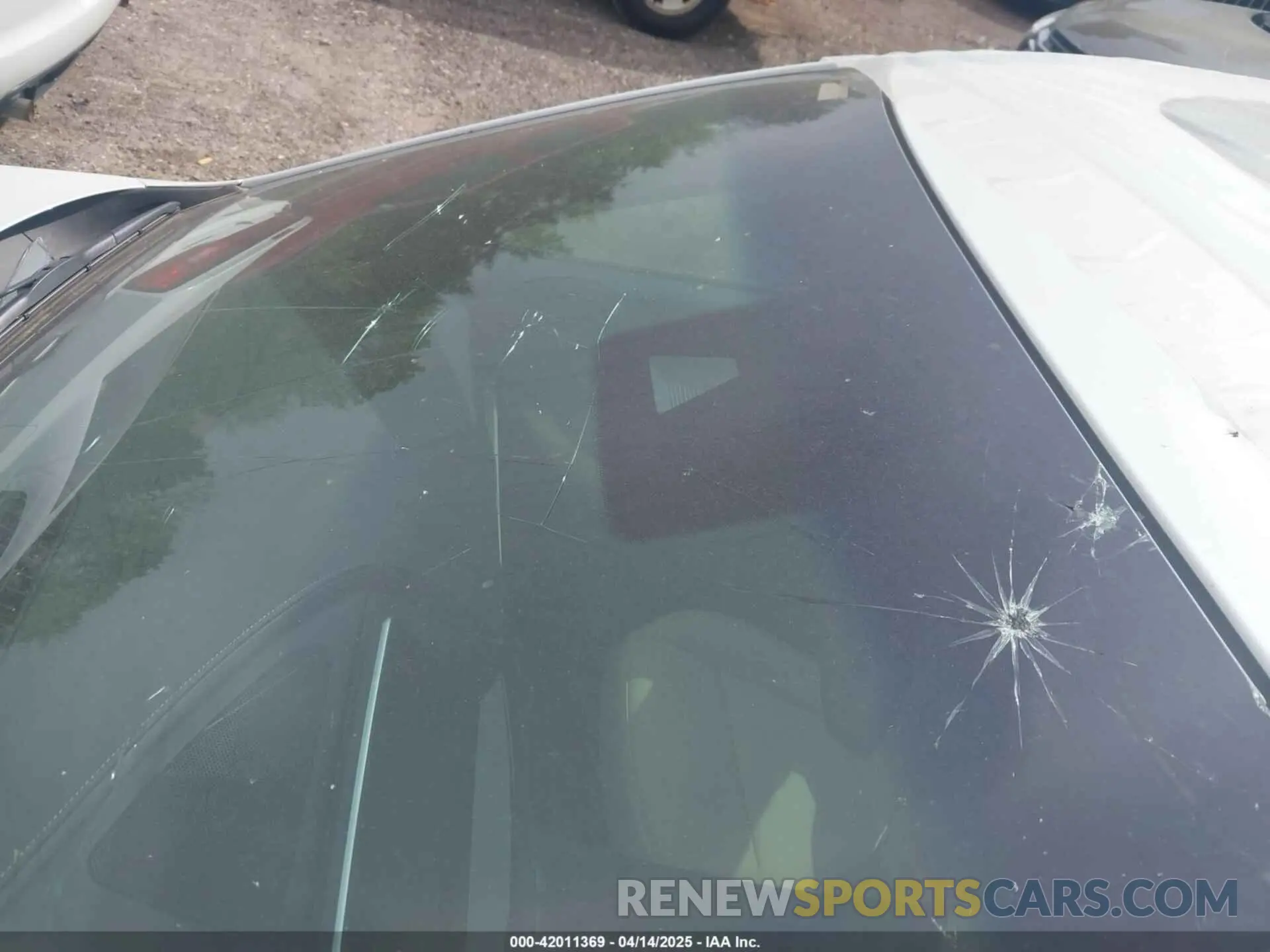 18 Photograph of a damaged car 1G6DT5RW3R0129279 CADILLAC CT5 2024