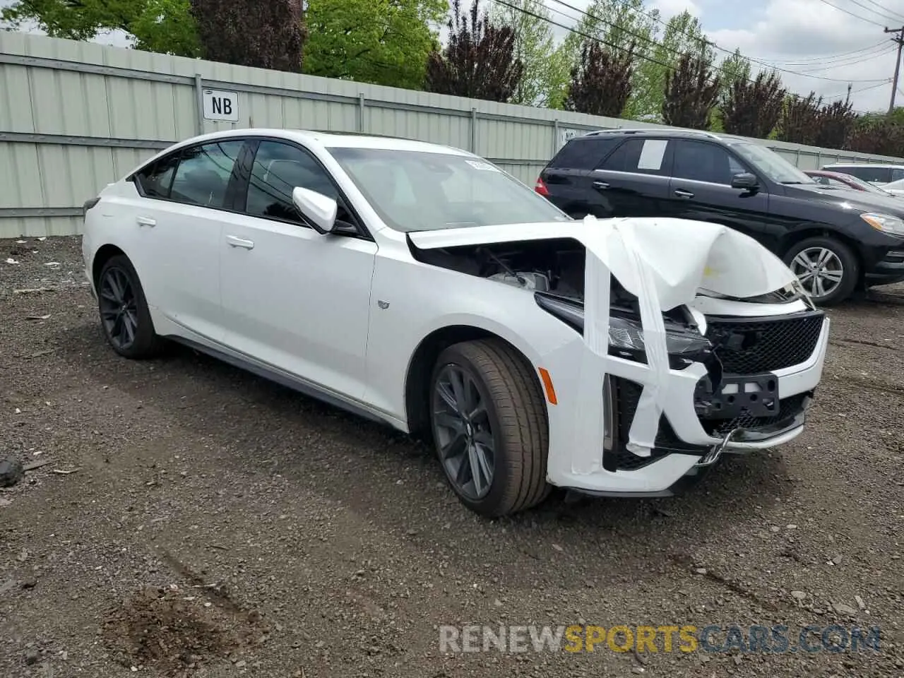 4 Photograph of a damaged car 1G6DU5RK2R0124682 CADILLAC CT5 2024
