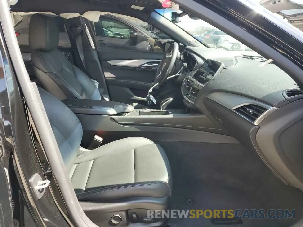 7 Photograph of a damaged car 1G6DX5RK0R0127765 CADILLAC CT5 2024