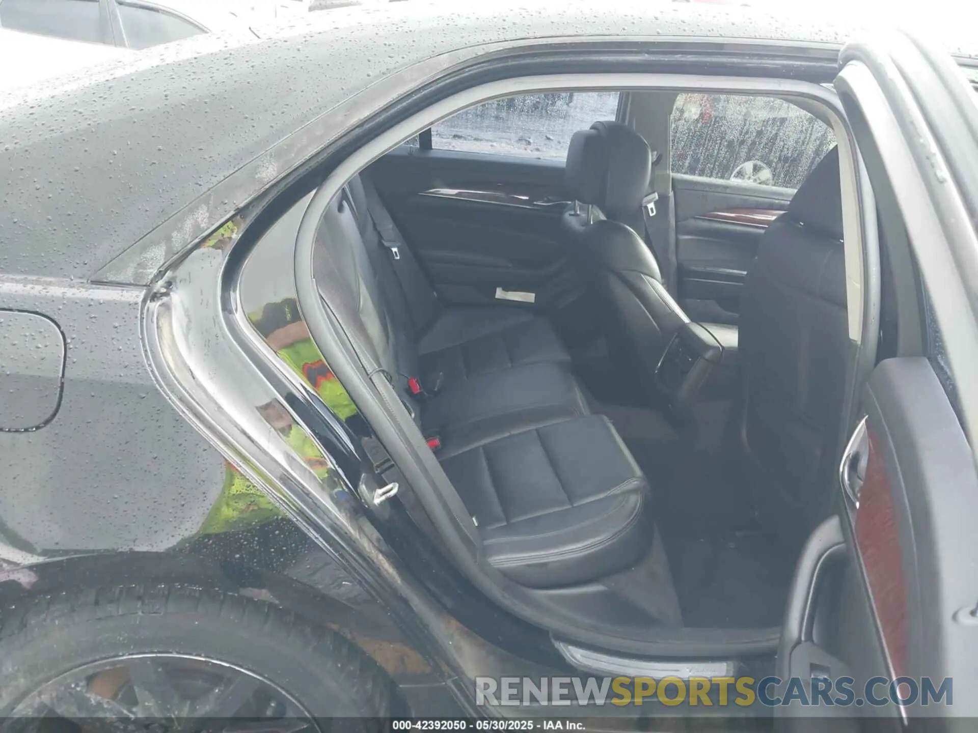 8 Photograph of a damaged car 1G6D25R60N0860474 CADILLAC CT5-V 2022
