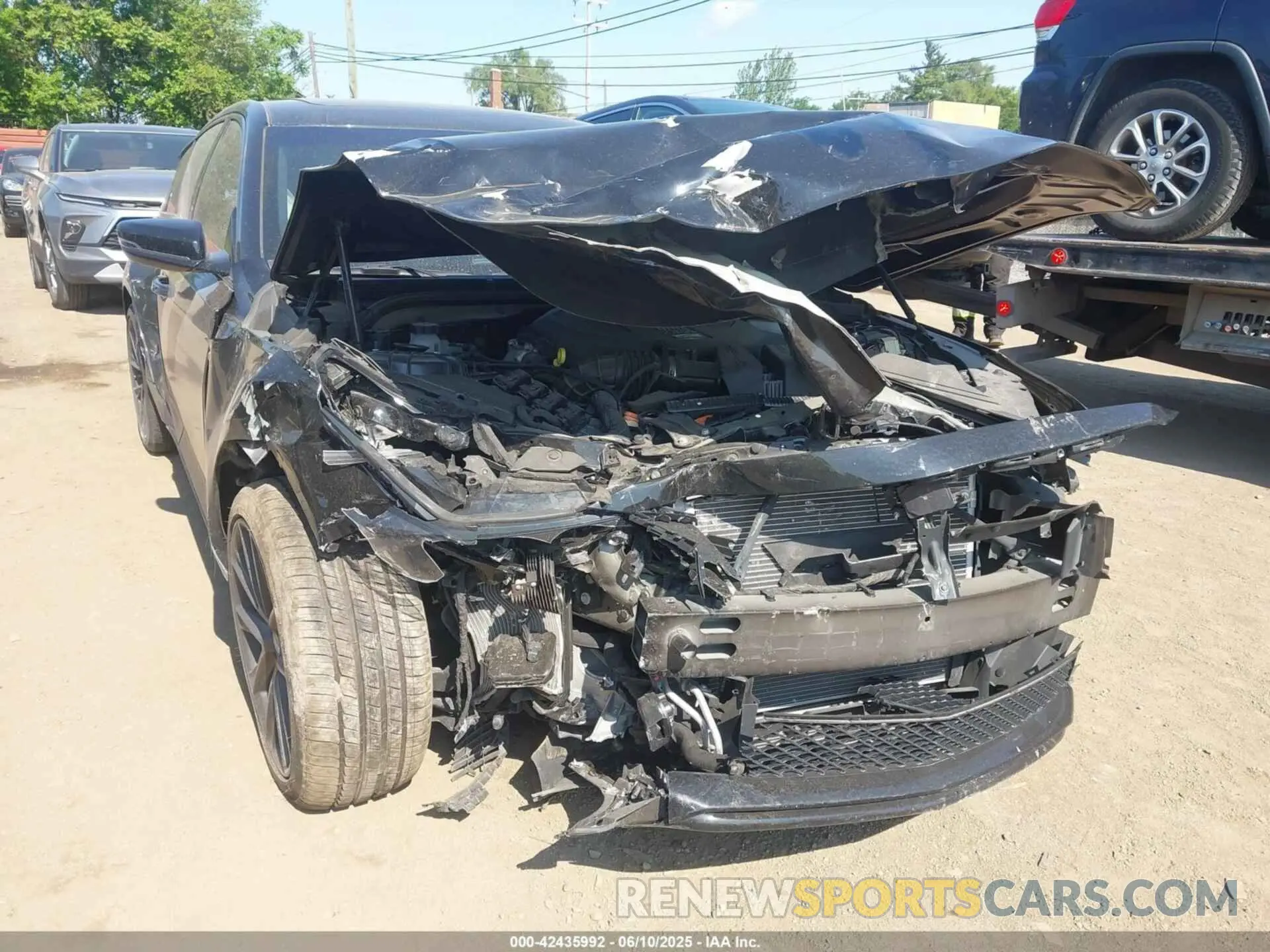 17 Photograph of a damaged car 1G6DV5RWXP0119131 CADILLAC CT5-V 2023