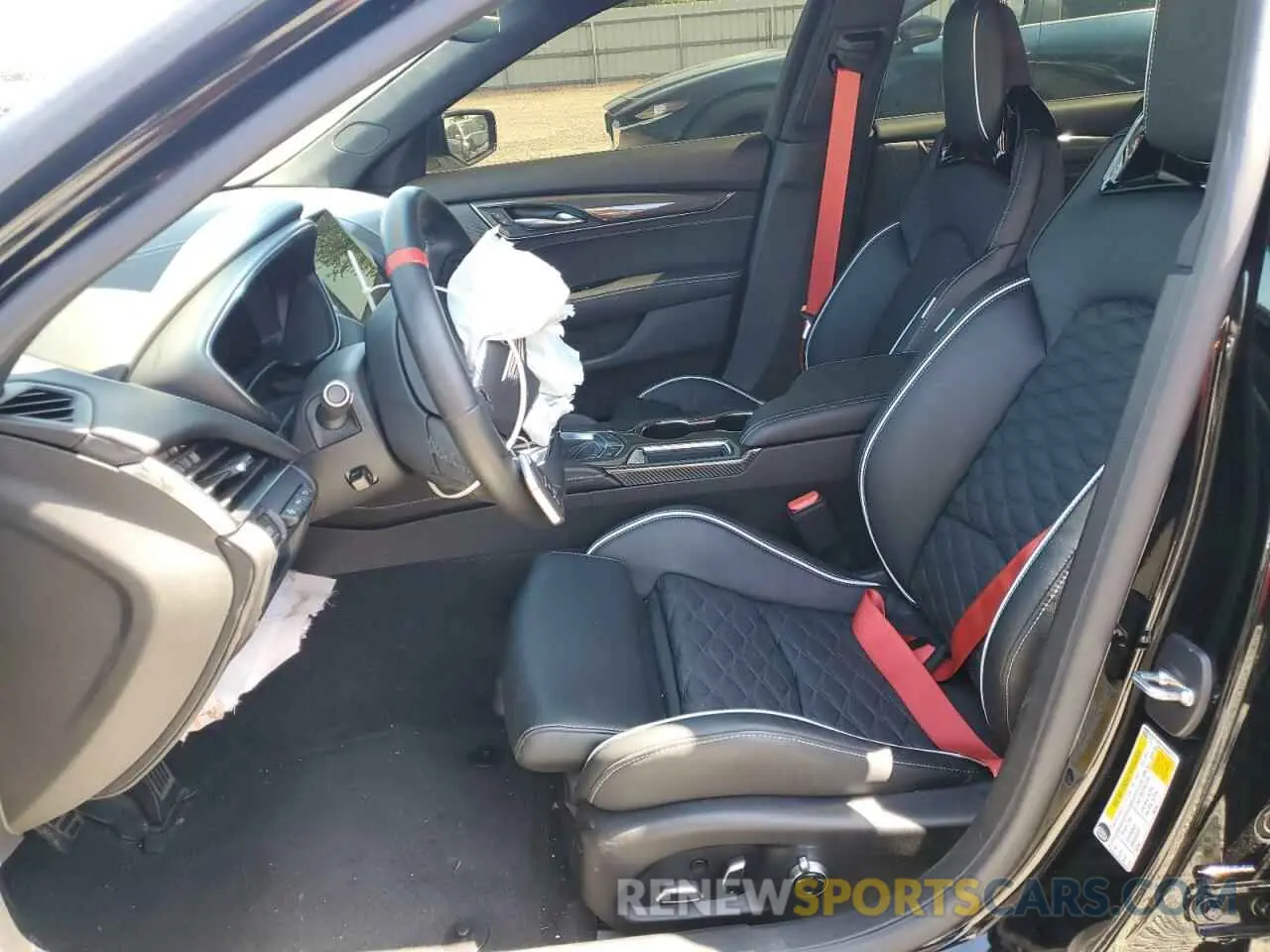 7 Photograph of a damaged car 1G6D25R69R0860737 CADILLAC CT5-V BLAC 2024