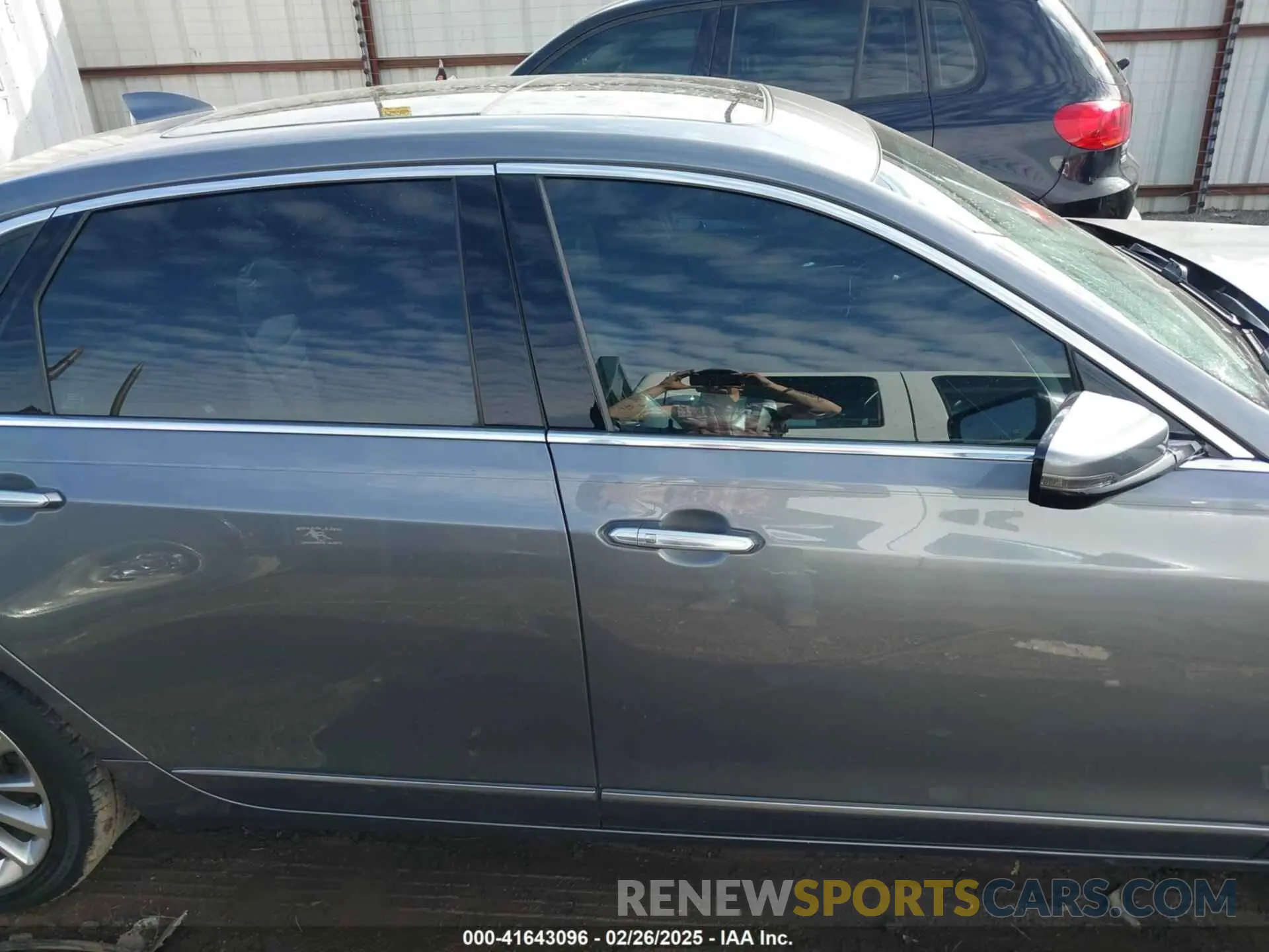 14 Photograph of a damaged car 1G6KB5RS6KU117472 CADILLAC CT6 2019