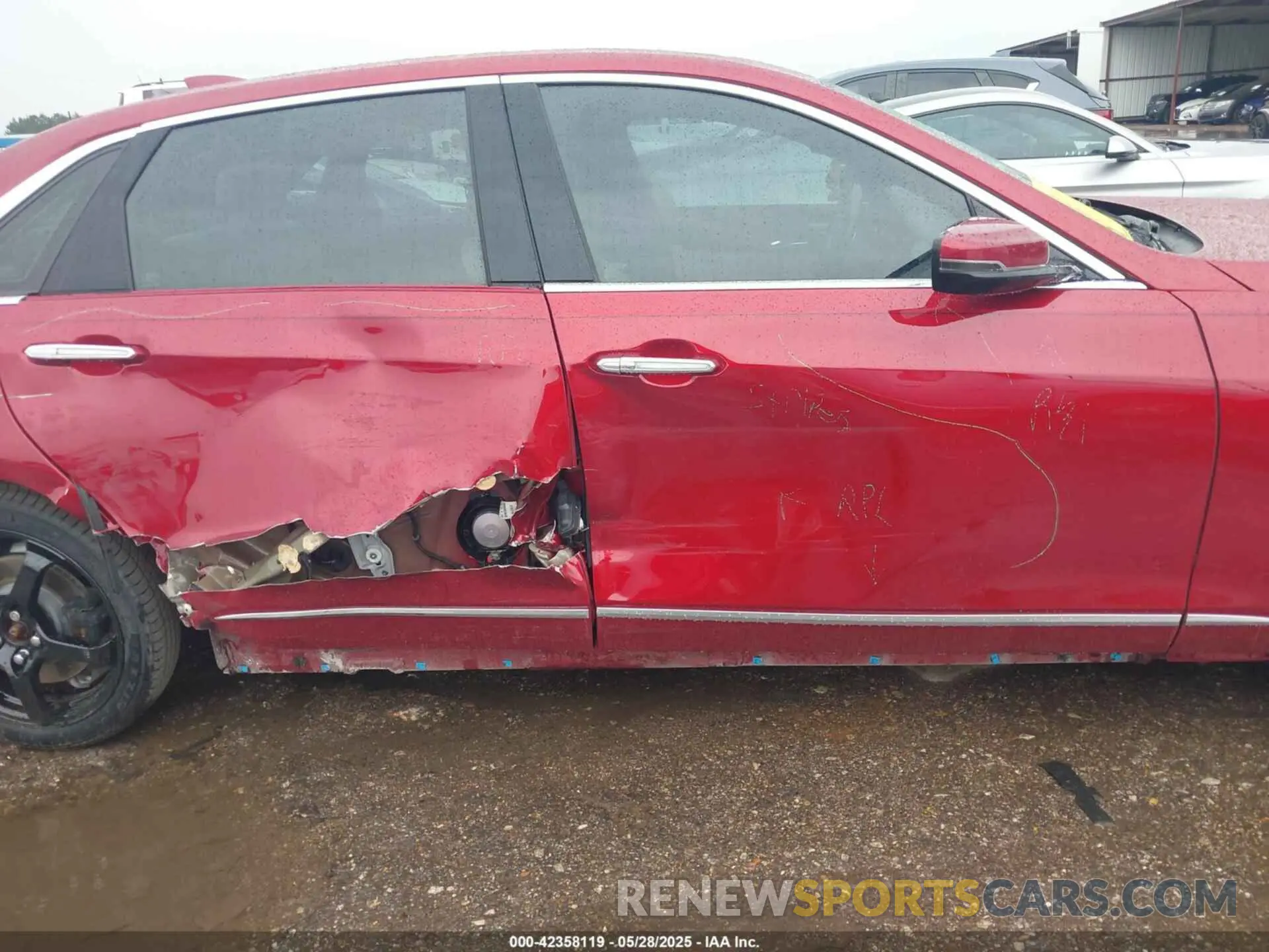 12 Photograph of a damaged car 1G6KD5RS1KU120922 CADILLAC CT6 2019