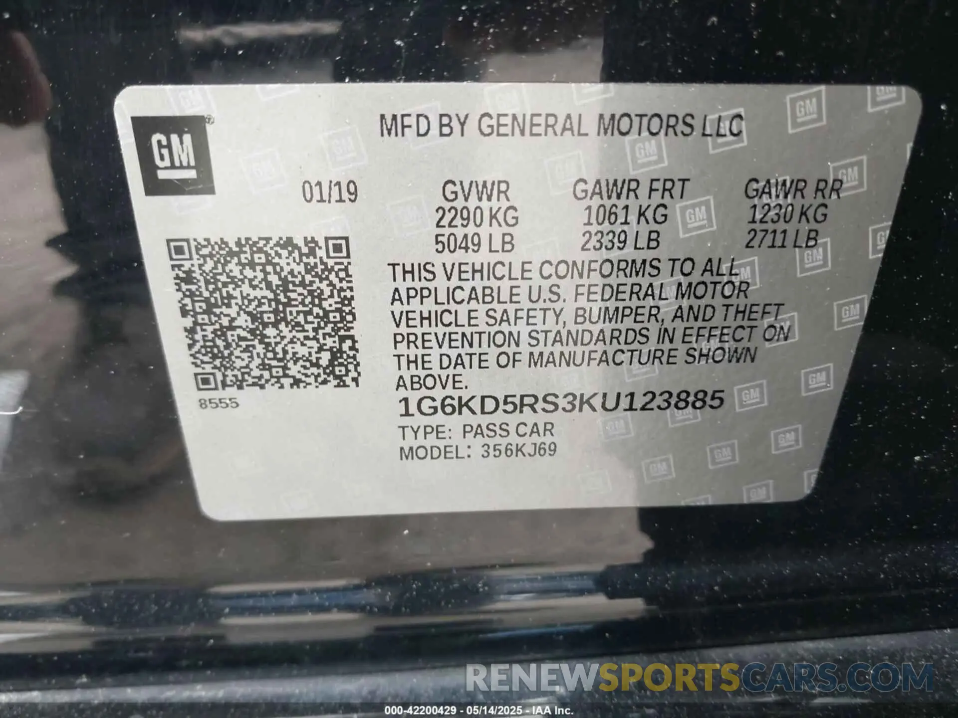 9 Photograph of a damaged car 1G6KD5RS3KU123885 CADILLAC CT6 2019