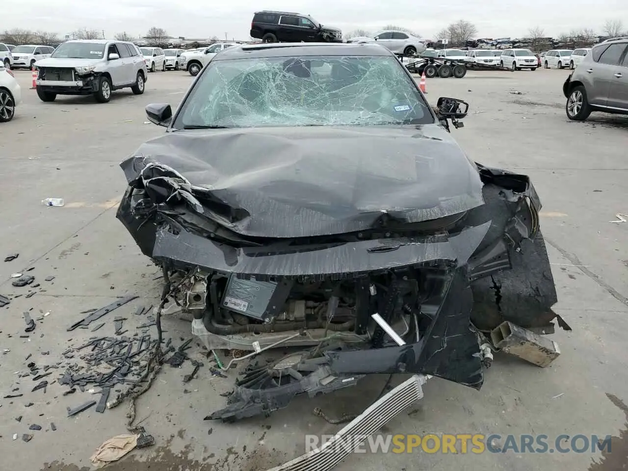 5 Photograph of a damaged car 1G6KE5RS9KU141935 CADILLAC CT6 2019