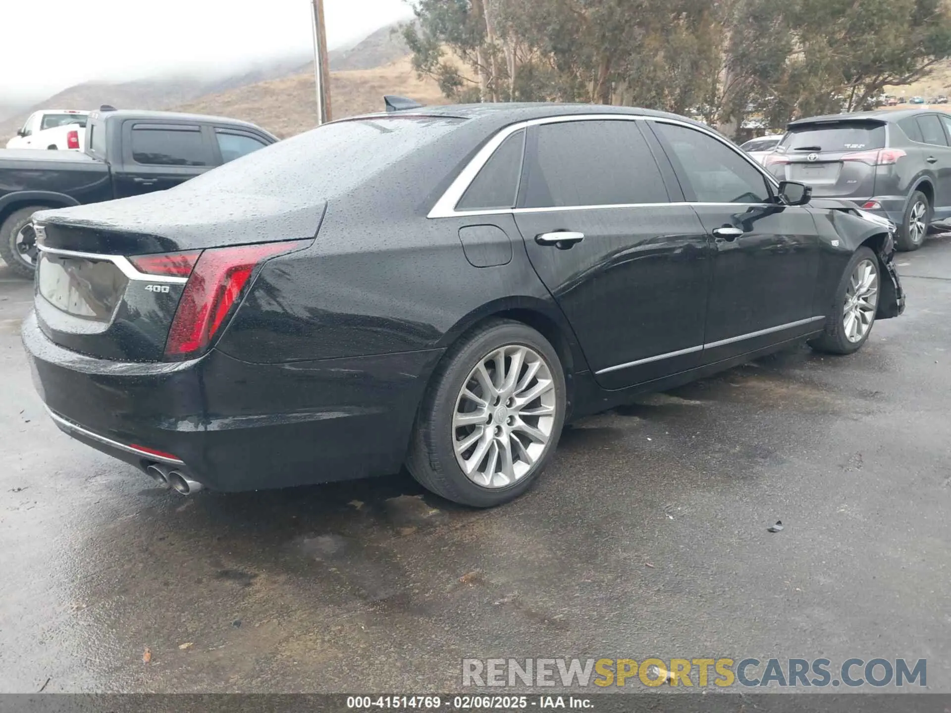 4 Photograph of a damaged car 1G6KB5RS2LU111511 CADILLAC CT6 2020