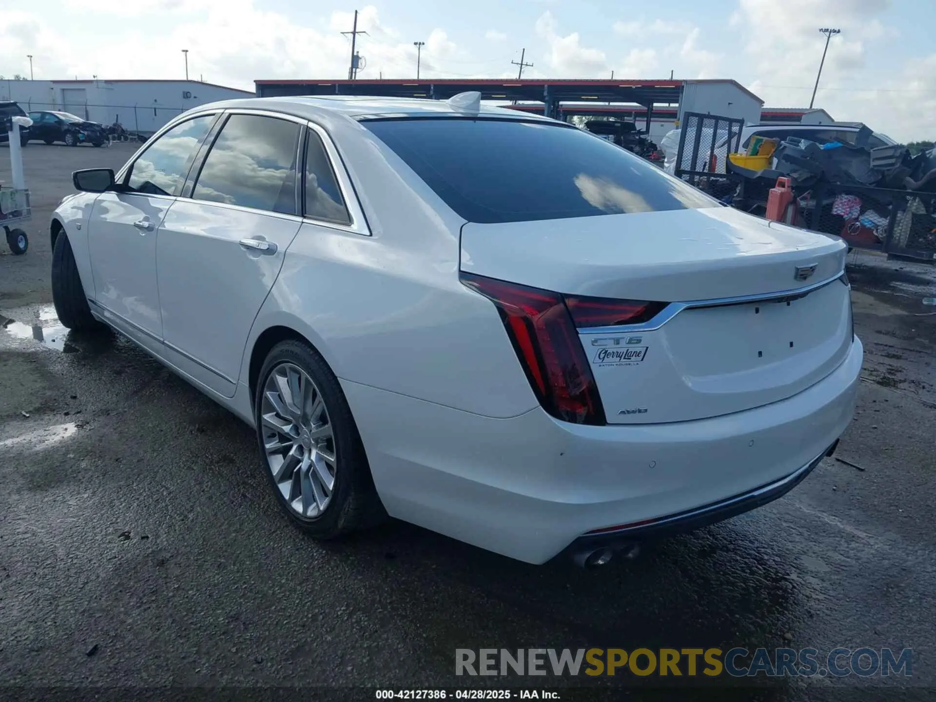 3 Photograph of a damaged car 1G6KB5RS3LU105555 CADILLAC CT6 2020