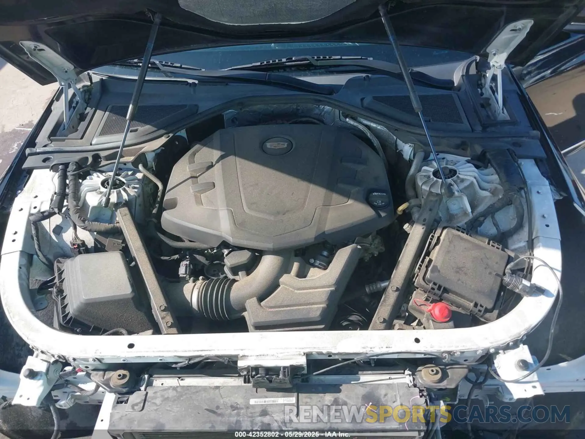 10 Photograph of a damaged car 1G6KB5RS5LU109607 CADILLAC CT6 2020