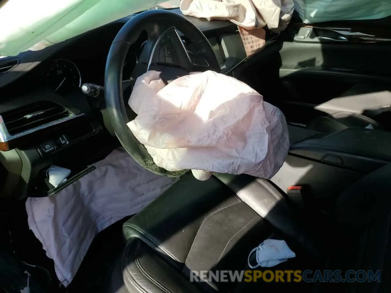 8 Photograph of a damaged car 1G6KB5RS7LU111469 CADILLAC CT6 2020