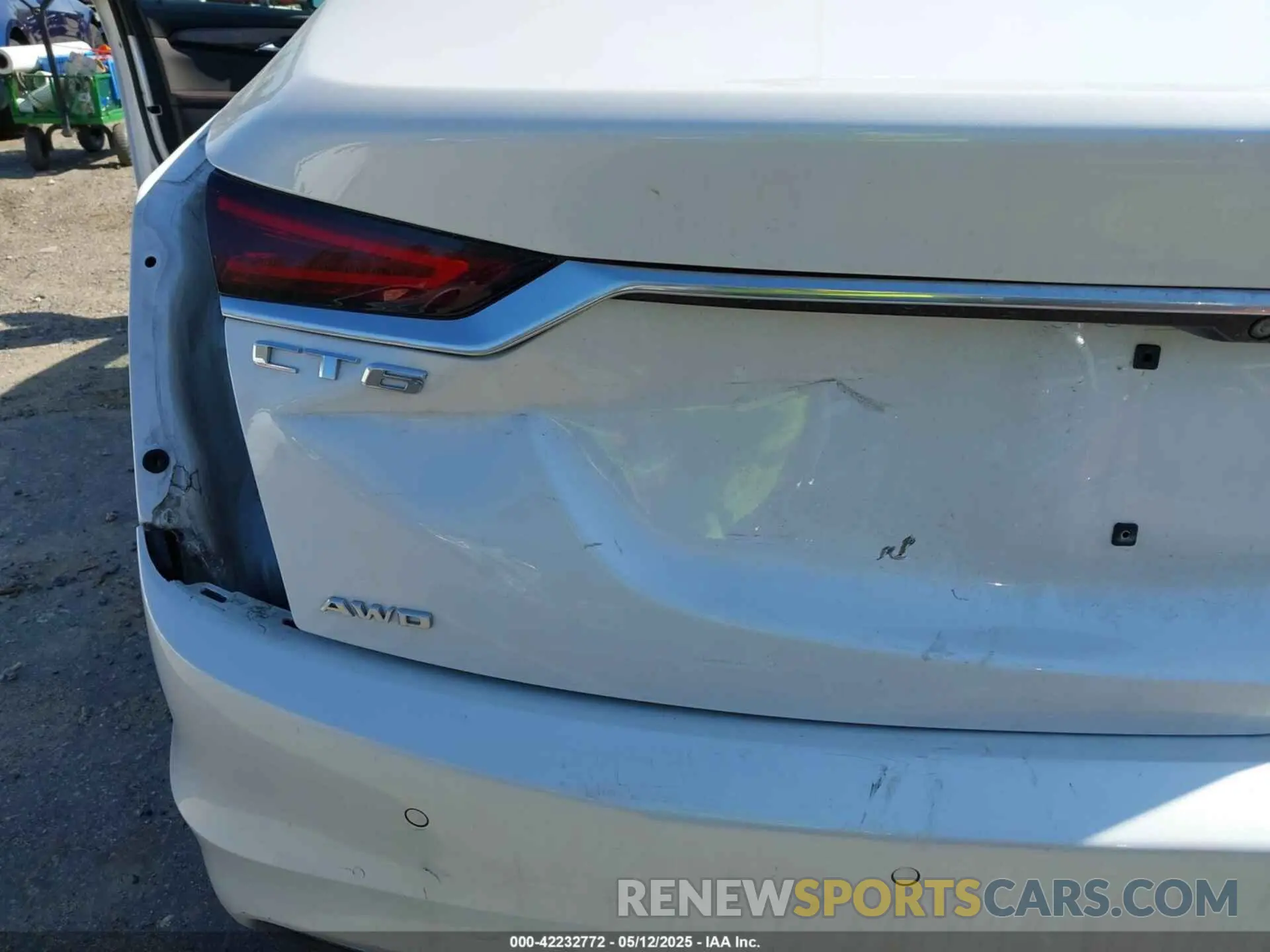 18 Photograph of a damaged car 1G6KE5RS0LU100269 CADILLAC CT6 2020