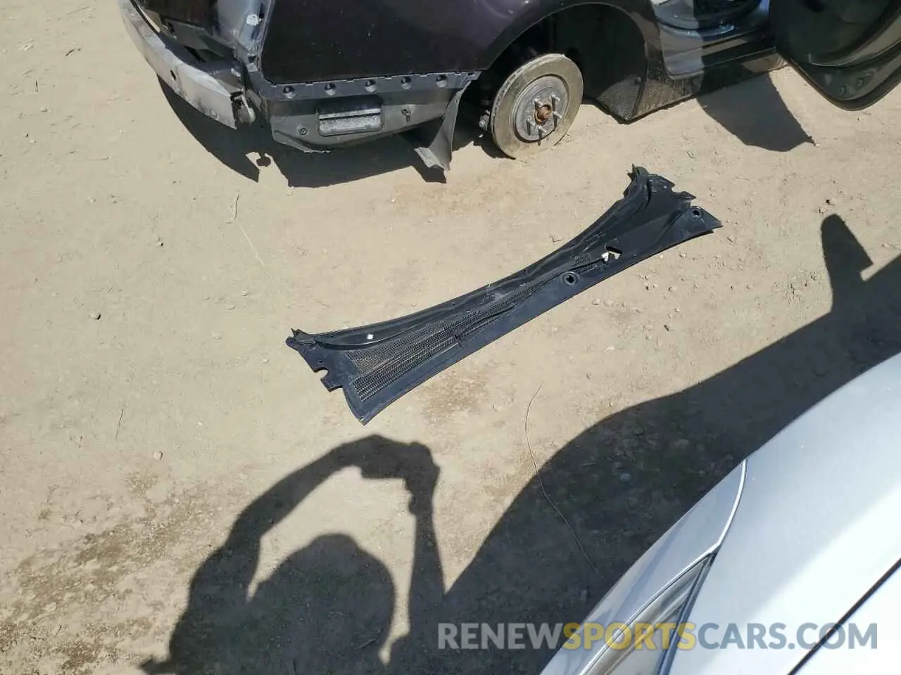12 Photograph of a damaged car 1G6A15S63K0101555 CADILLAC CTS 2019