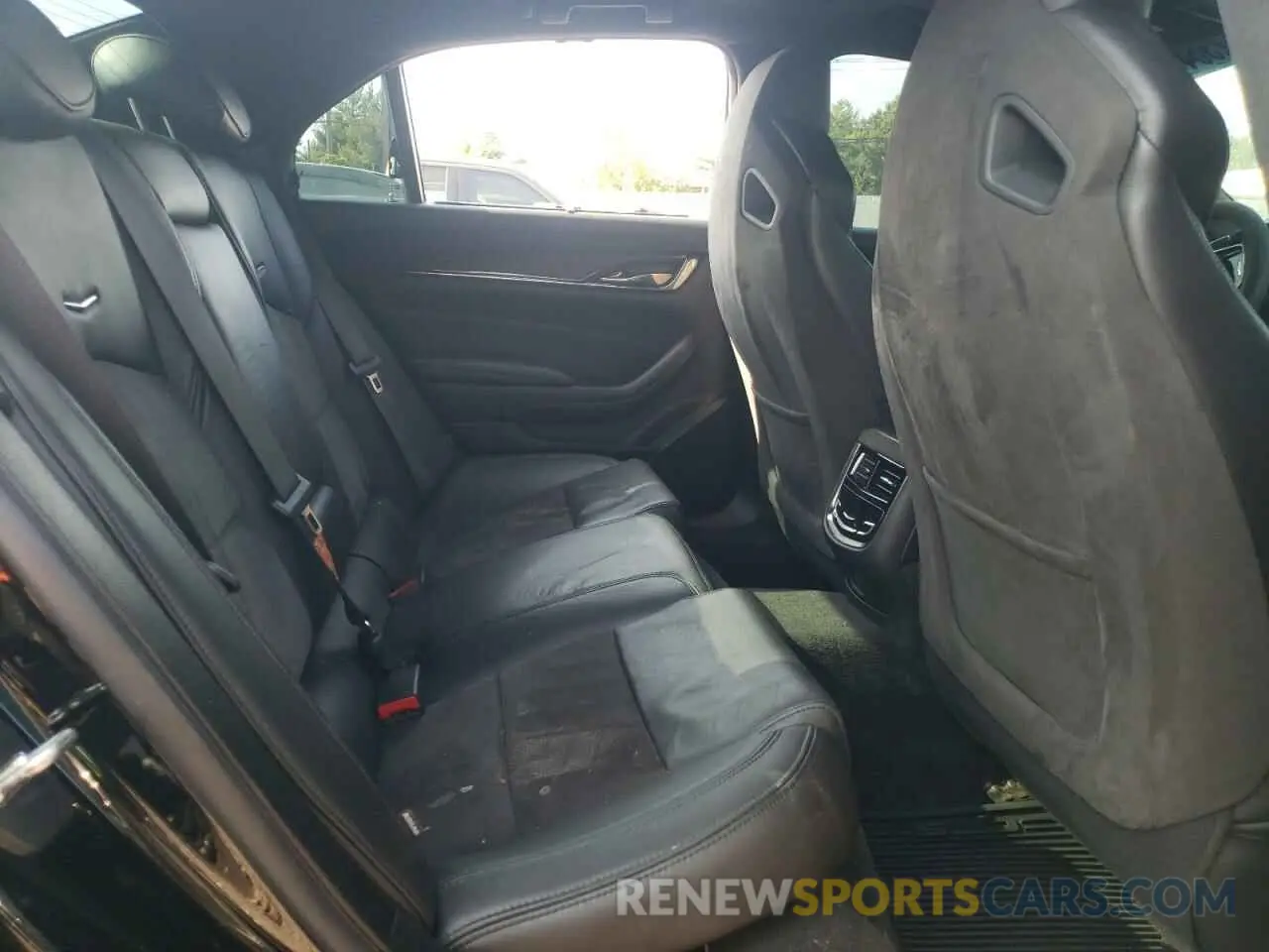 10 Photograph of a damaged car 1G6A15S69K0132860 CADILLAC CTS 2019