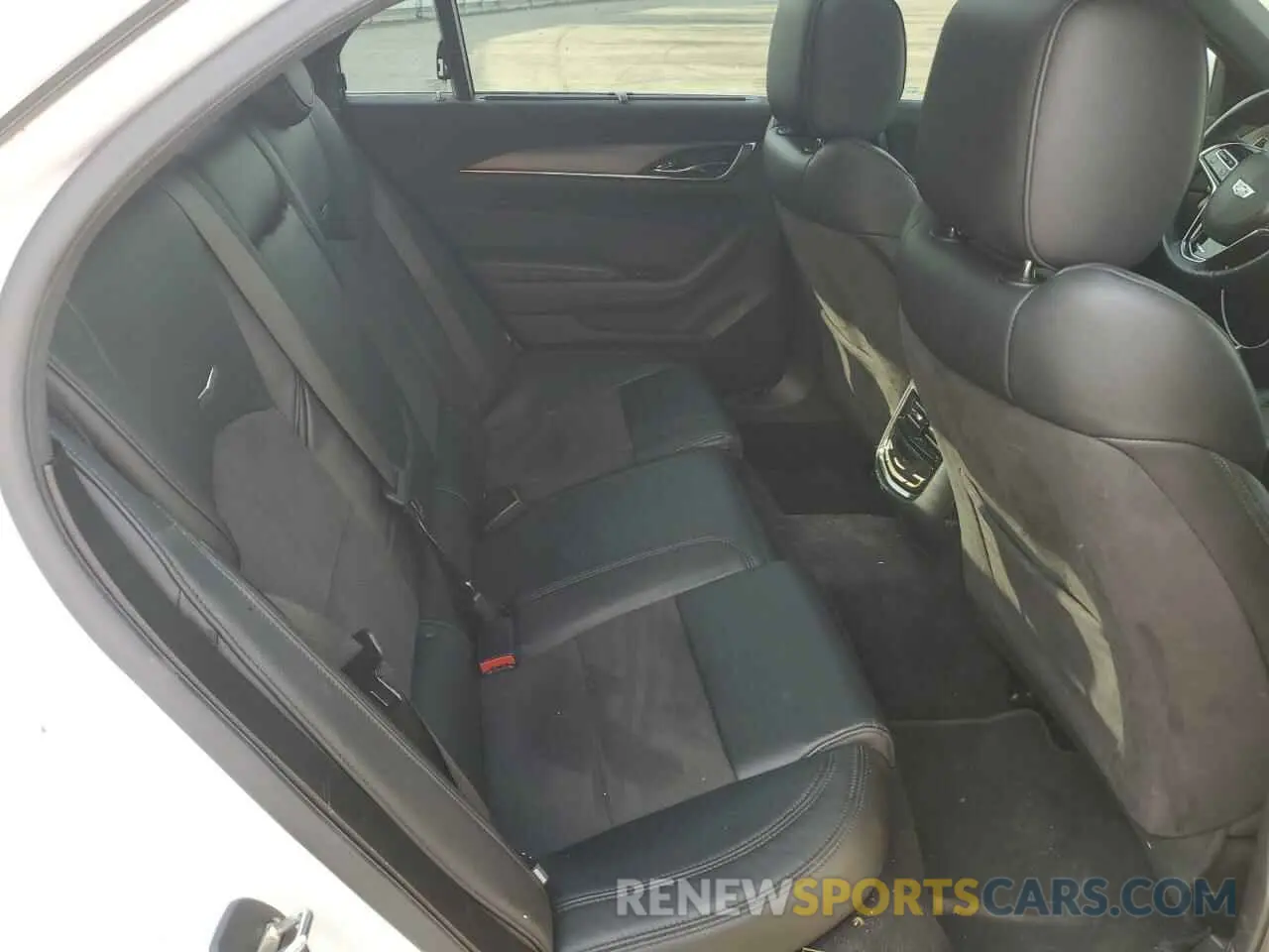 10 Photograph of a damaged car 1G6A15S6XK0140255 CADILLAC CTS 2019