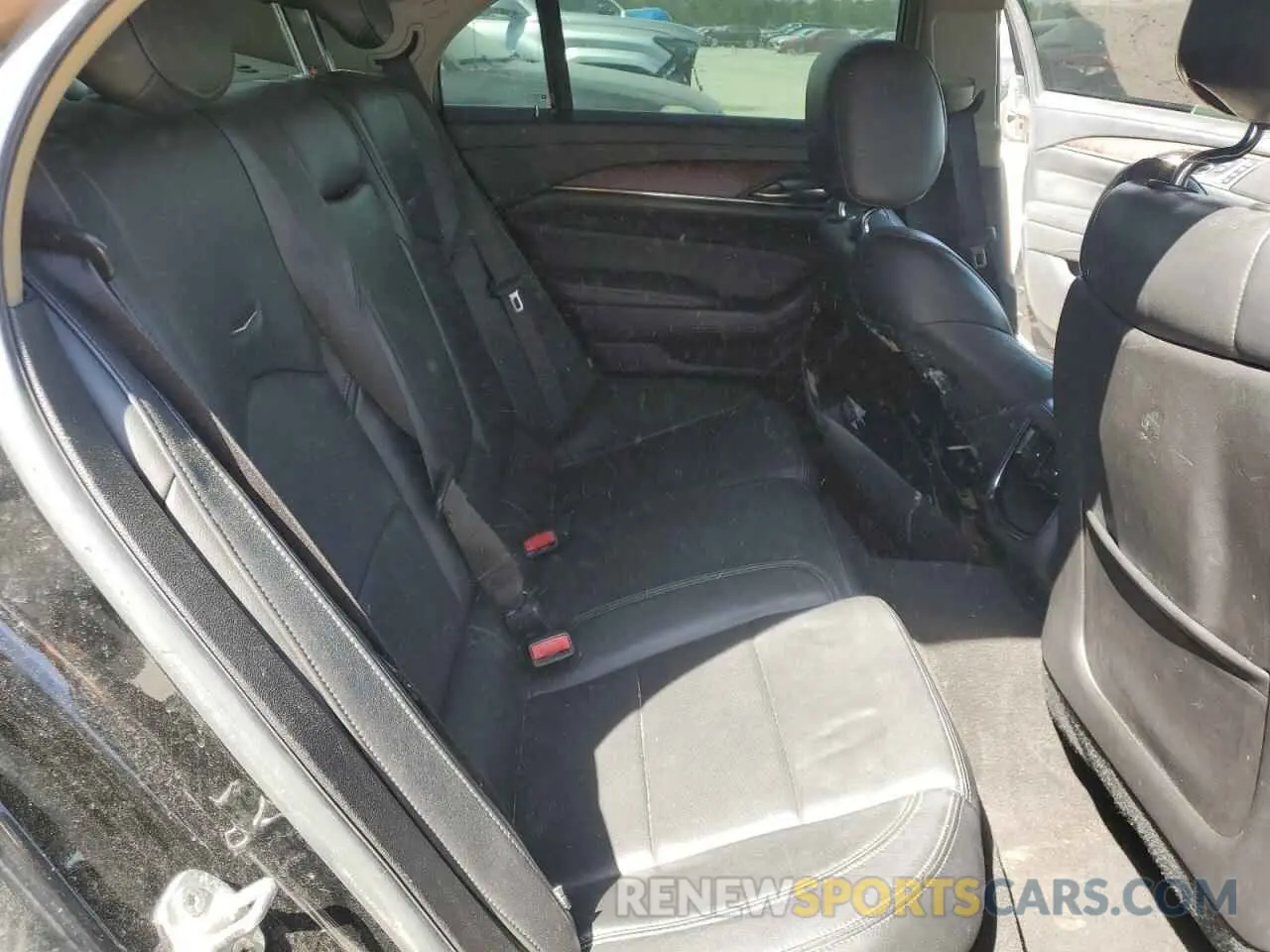 10 Photograph of a damaged car 1G6AR5SSXK0104314 CADILLAC CTS 2019