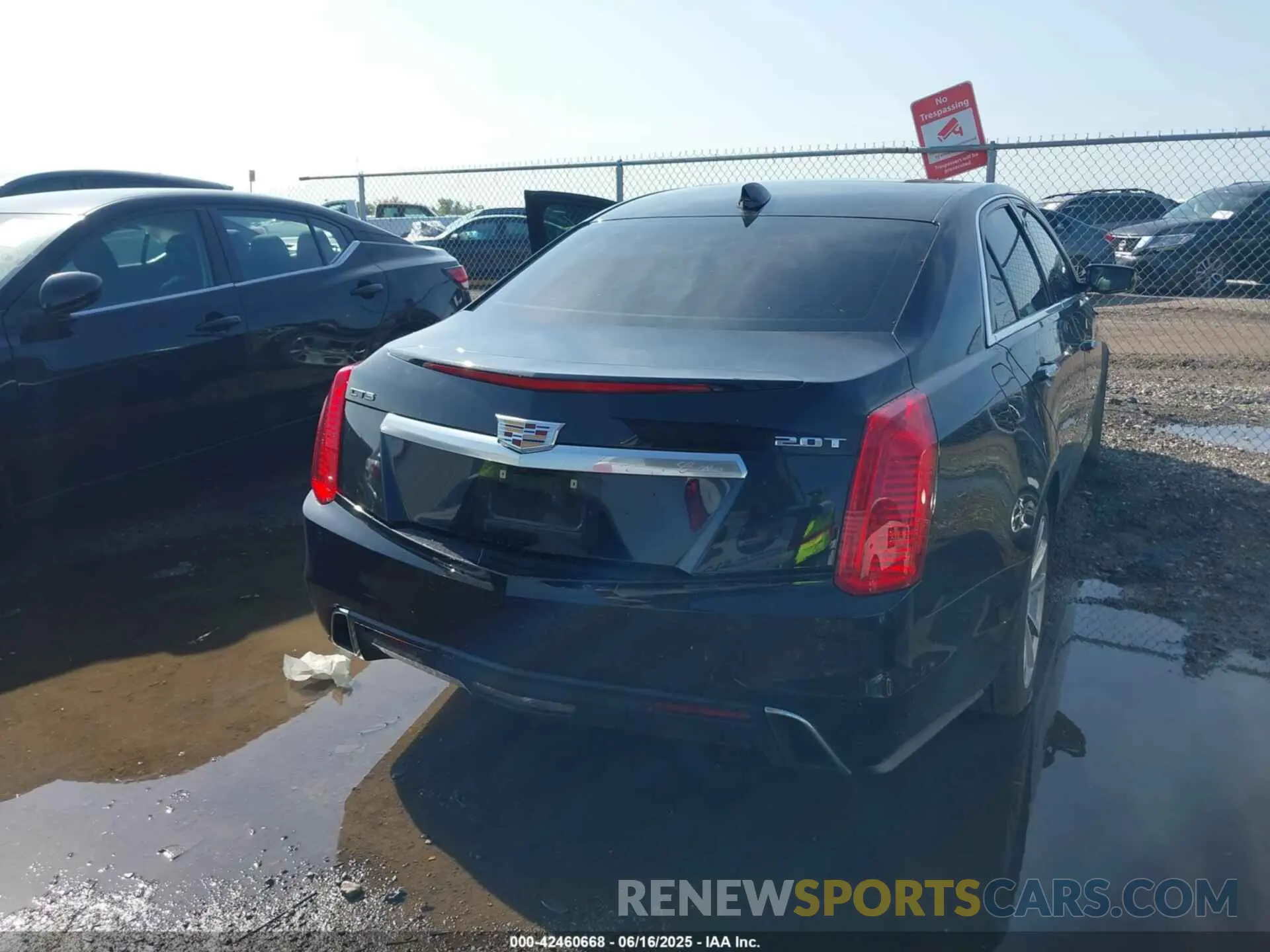 17 Photograph of a damaged car 1G6AR5SX9K0140636 CADILLAC CTS 2019