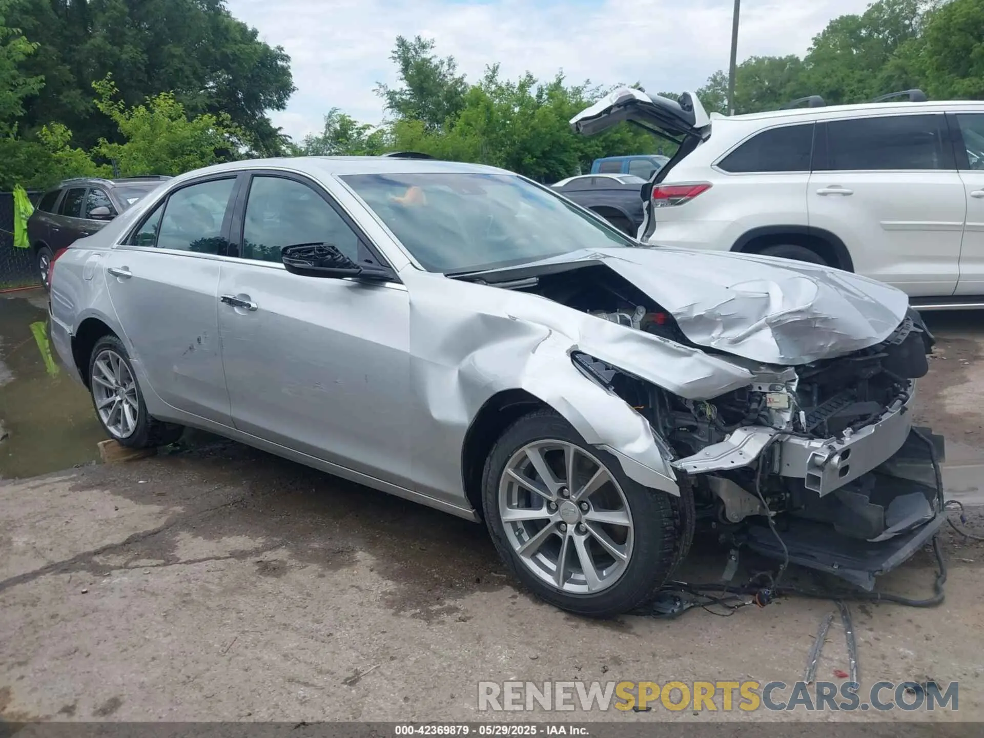 1 Photograph of a damaged car 1G6AX5SX9K0144238 CADILLAC CTS 2019