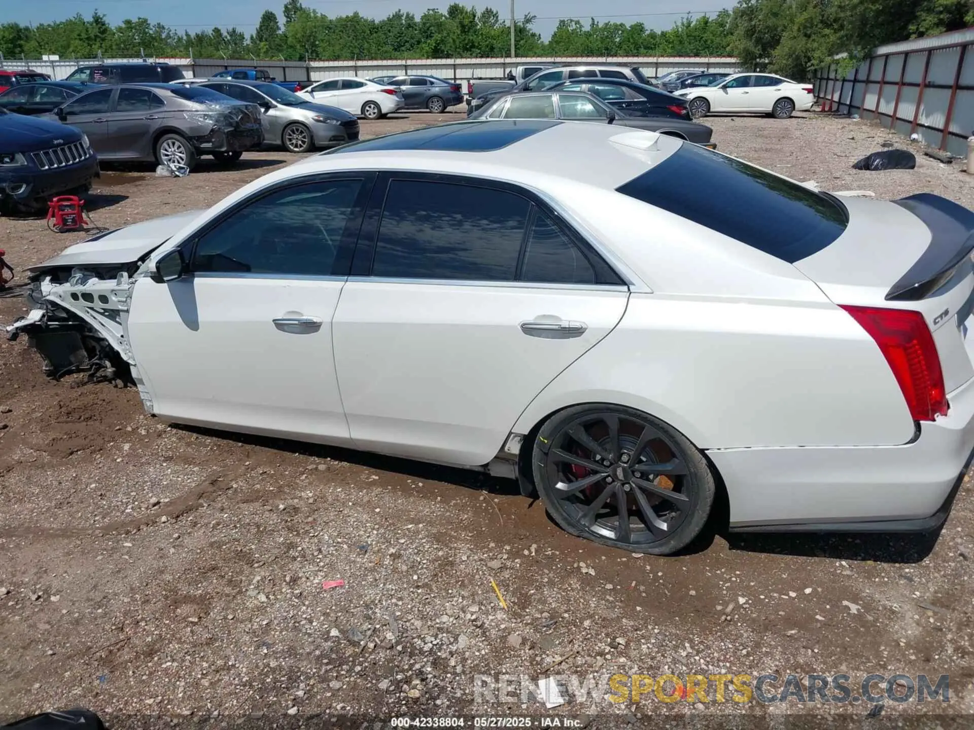 15 Photograph of a damaged car 1G6A15S68K0144031 CADILLAC CTS-V 2019