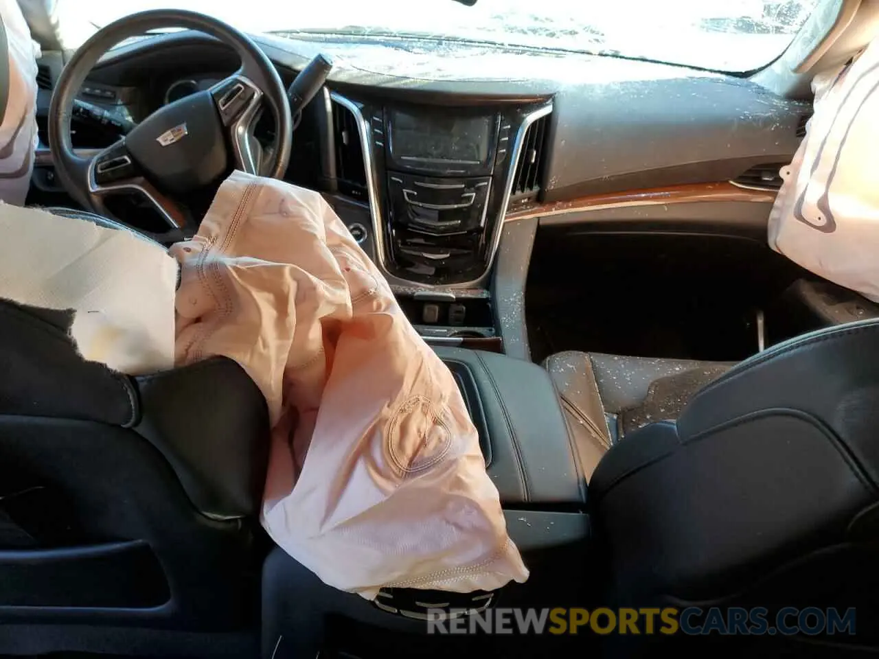 8 Photograph of a damaged car 1GYS3BKJ1KR344379 CADILLAC ESCALADE 2019