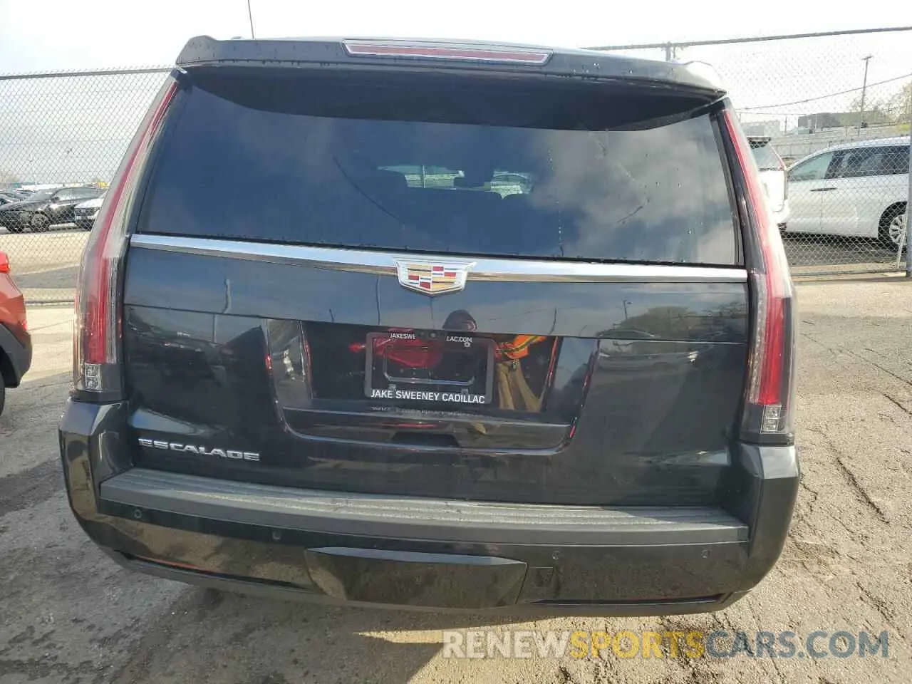 6 Photograph of a damaged car 1GYS4BKJ0KR405668 CADILLAC ESCALADE 2019