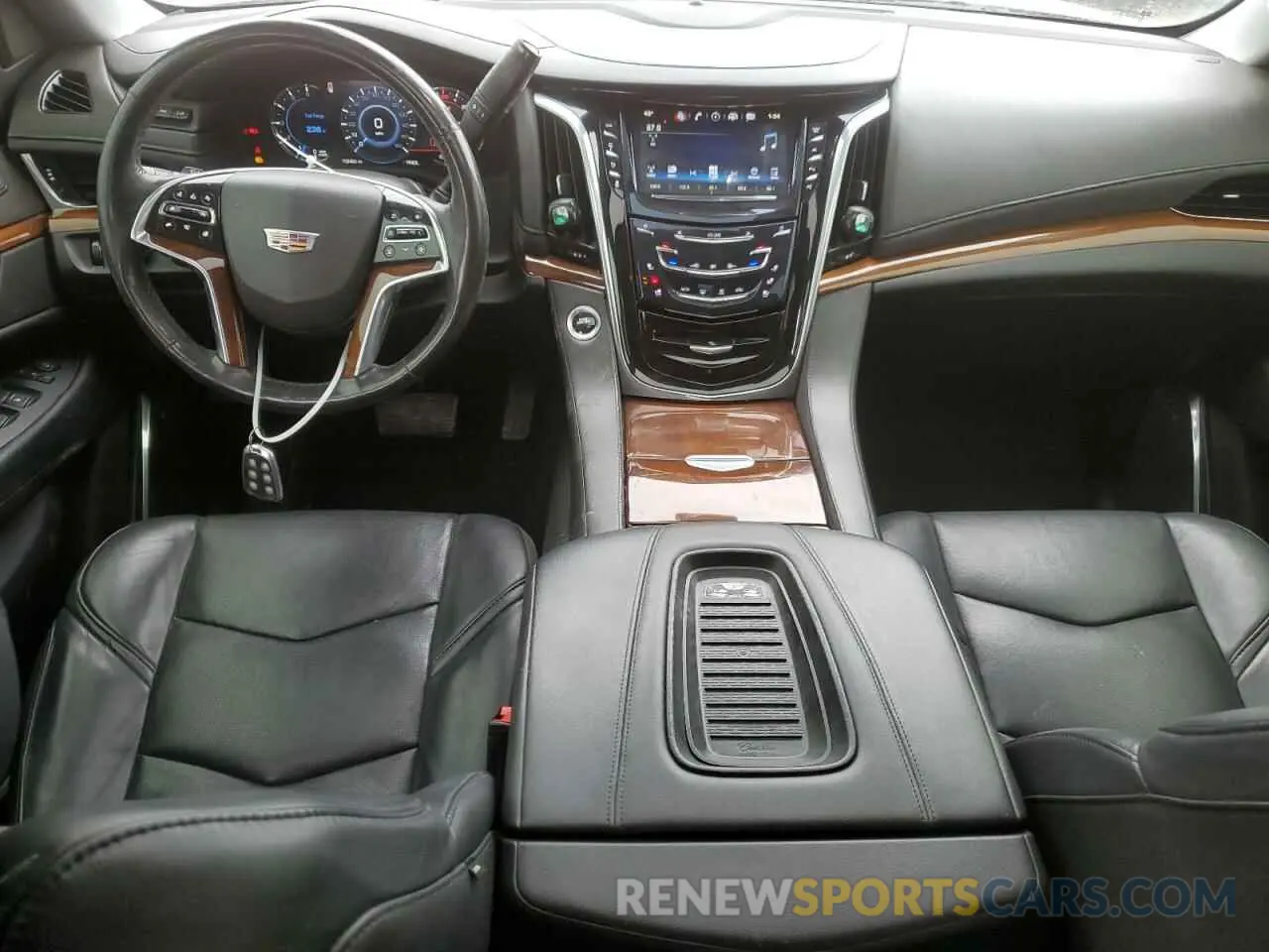 8 Photograph of a damaged car 1GYS4BKJ1KR233943 CADILLAC ESCALADE 2019