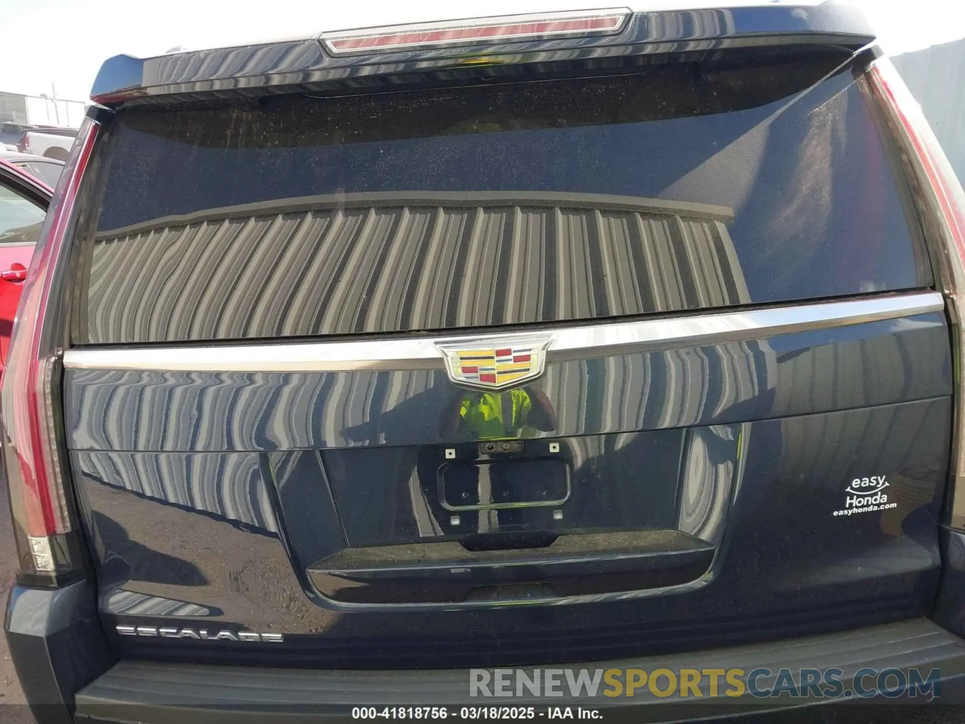 16 Photograph of a damaged car 1GYS4BKJ4KR291044 CADILLAC ESCALADE 2019