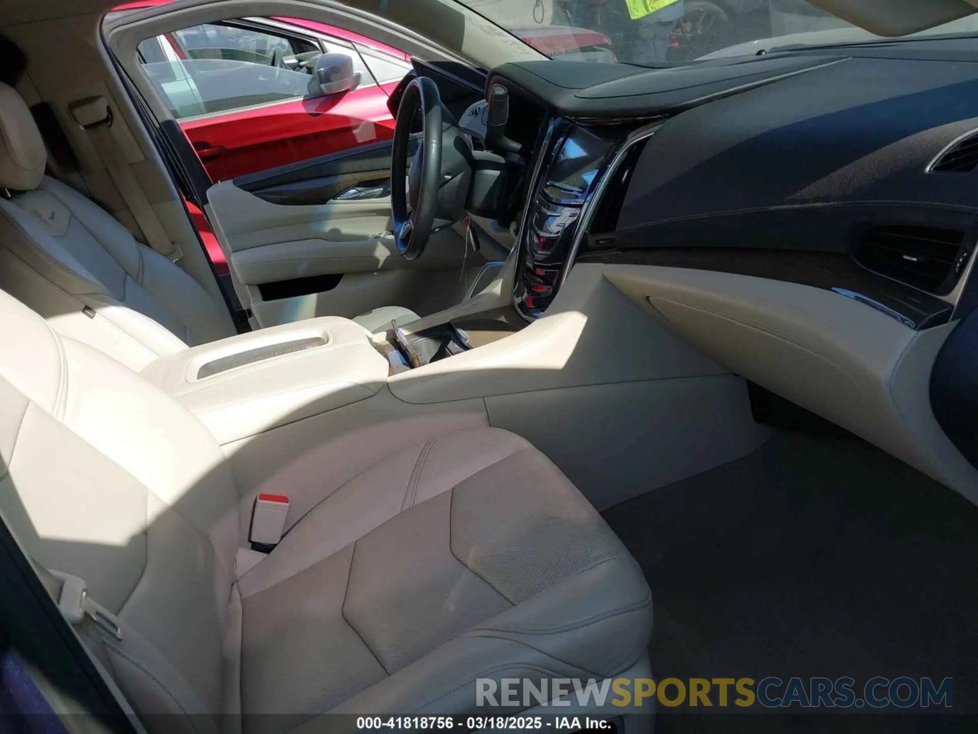 5 Photograph of a damaged car 1GYS4BKJ4KR291044 CADILLAC ESCALADE 2019