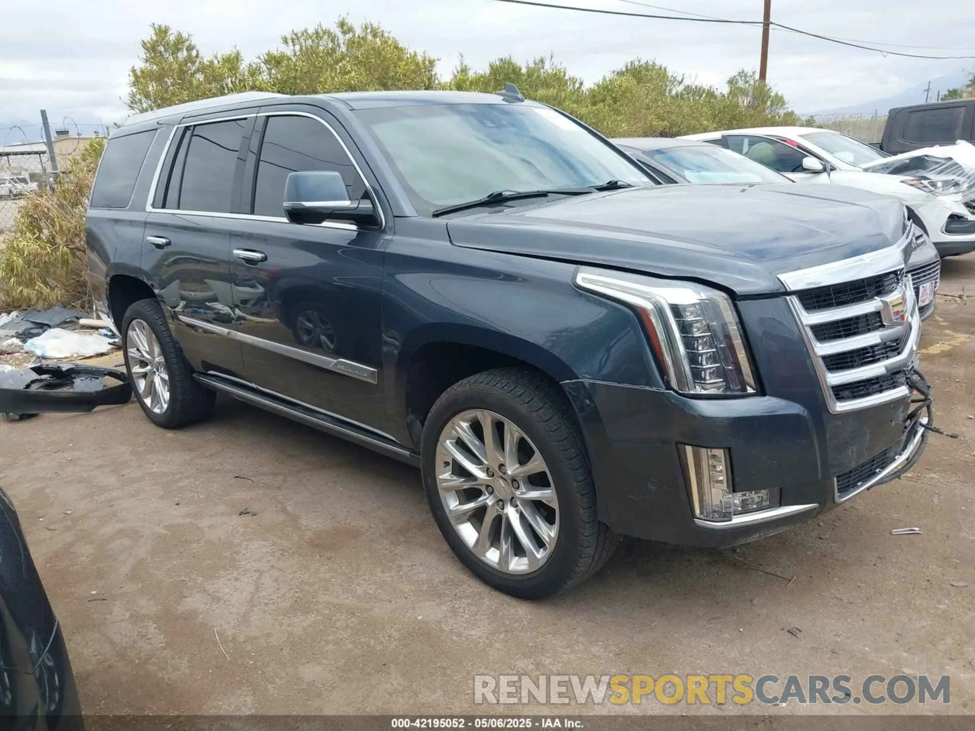 1 Photograph of a damaged car 1GYS4CKJ5KR343237 CADILLAC ESCALADE 2019