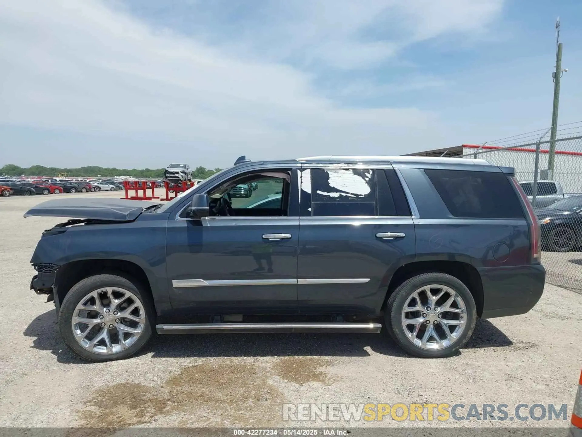 14 Photograph of a damaged car 1GYS4CKJ8KR132419 CADILLAC ESCALADE 2019