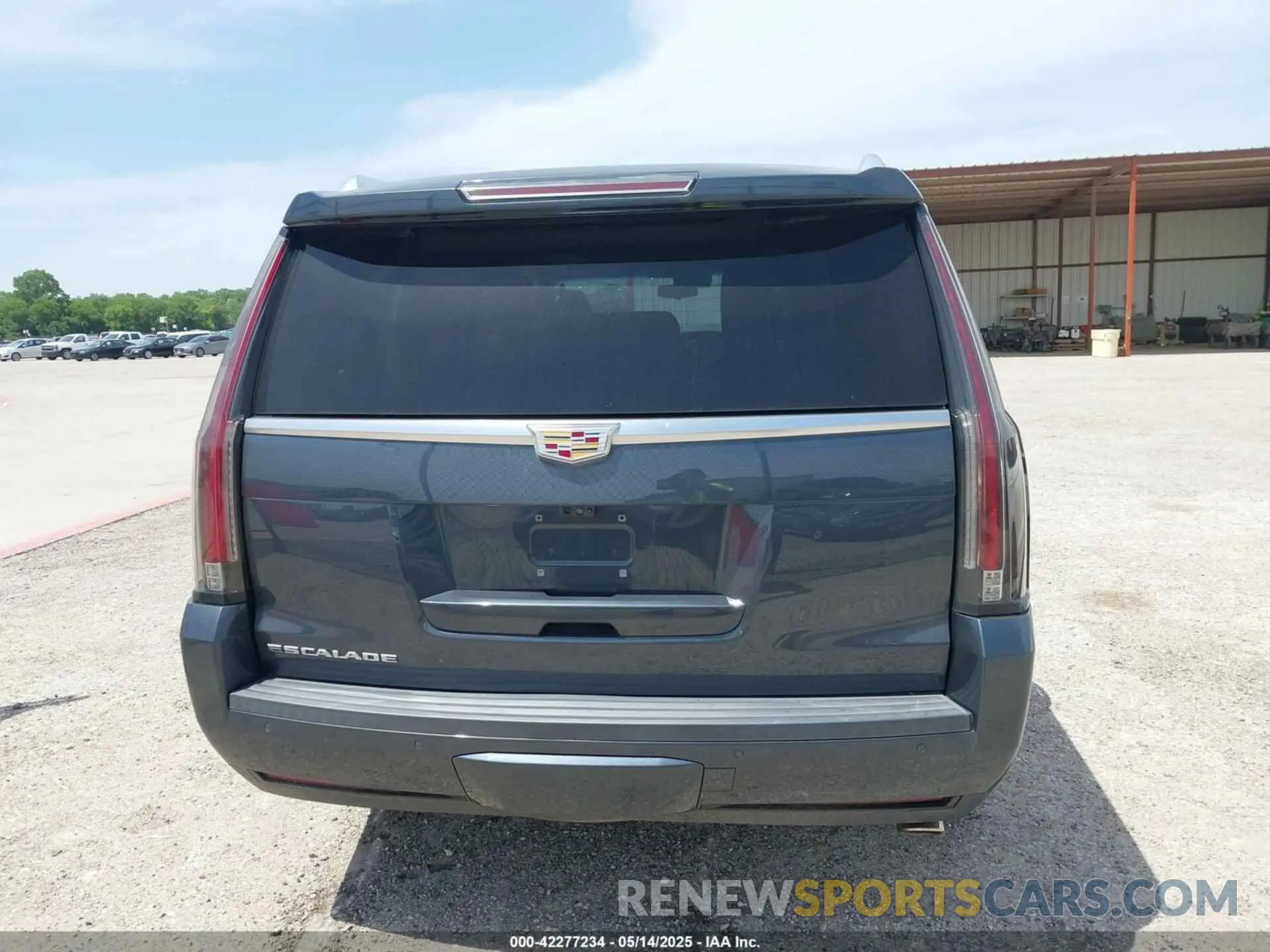 16 Photograph of a damaged car 1GYS4CKJ8KR132419 CADILLAC ESCALADE 2019