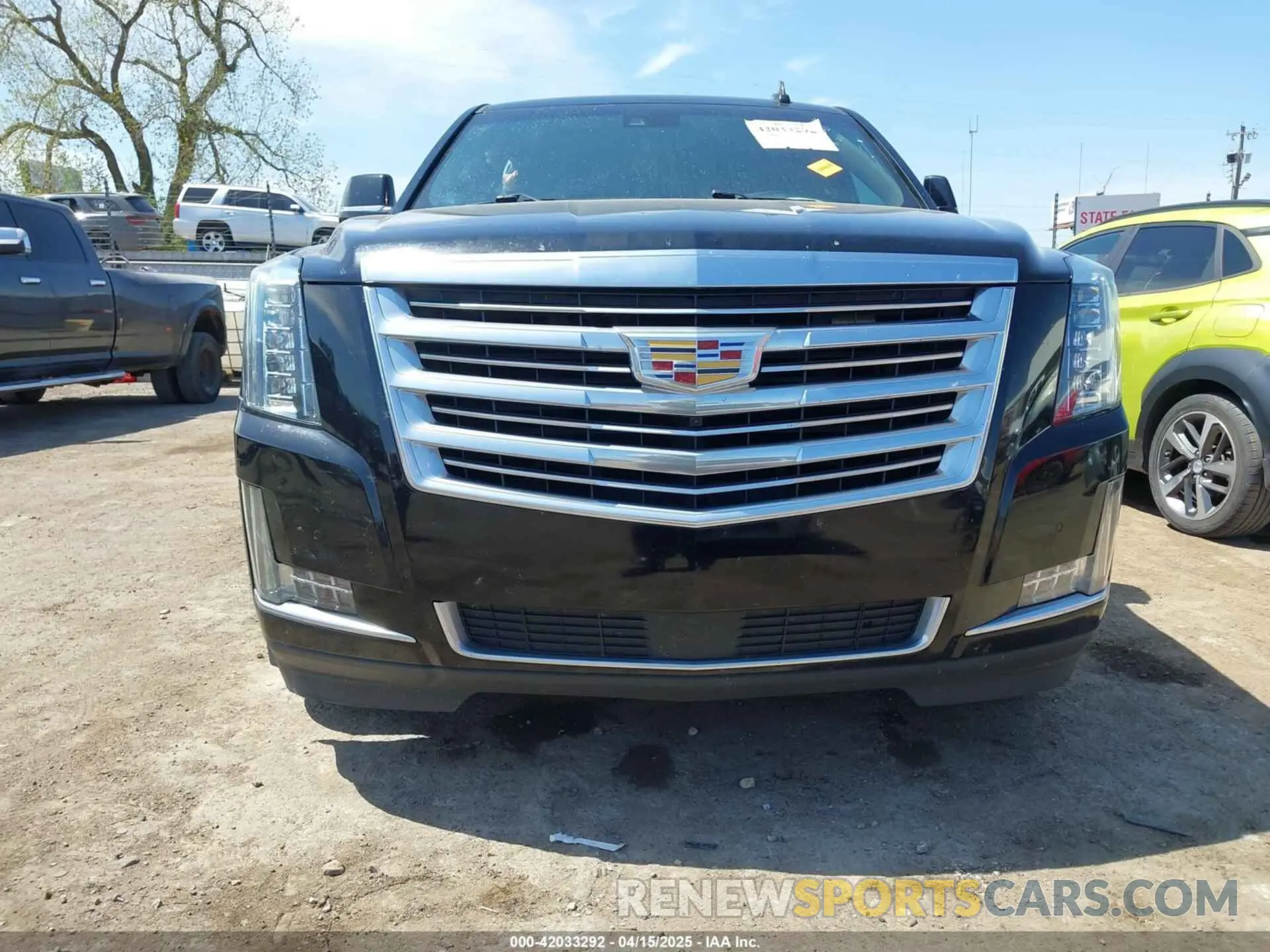 13 Photograph of a damaged car 1GYS4DKJ5KR307487 CADILLAC ESCALADE 2019