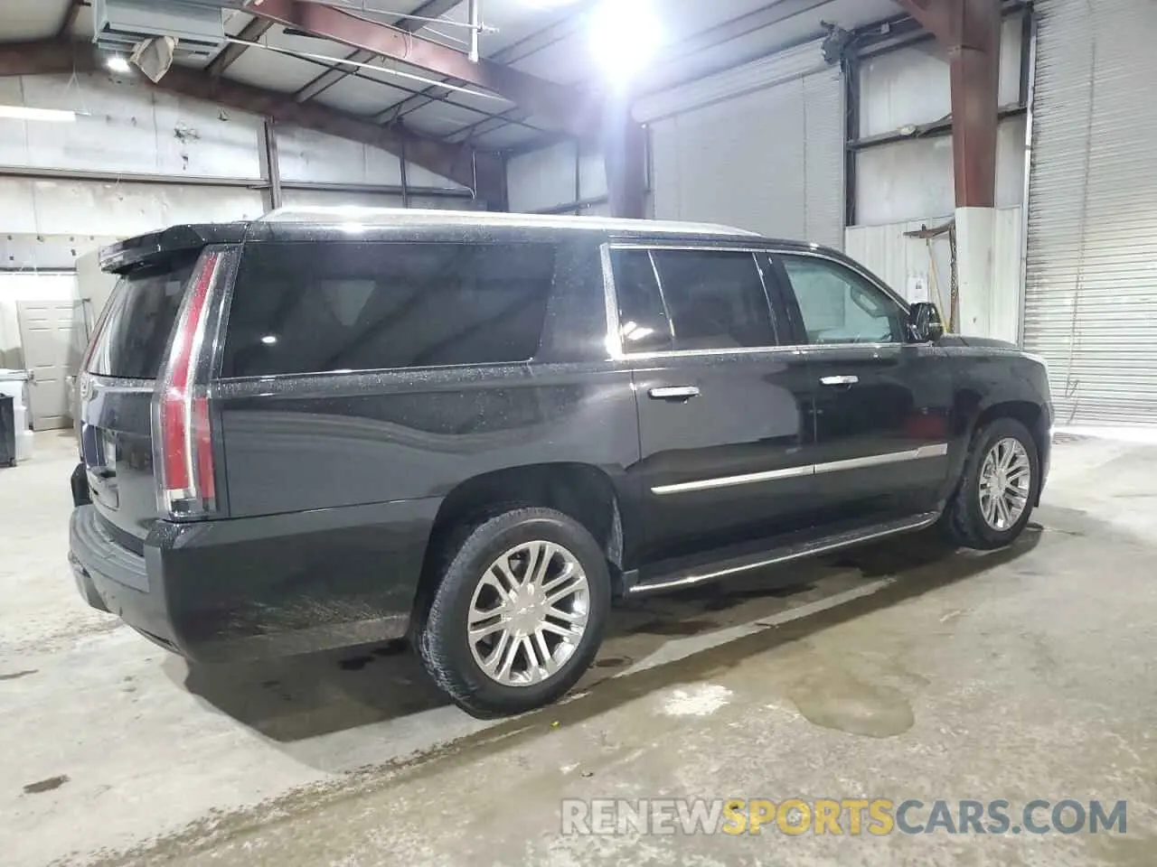 3 Photograph of a damaged car 1GYS4GKJ3KR342188 CADILLAC ESCALADE 2019