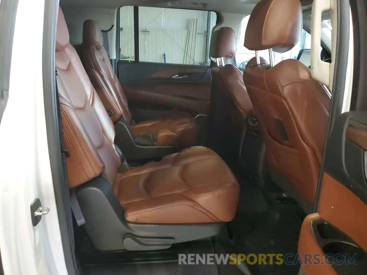 11 Photograph of a damaged car 1GYS4JKJ2KR342535 CADILLAC ESCALADE 2019