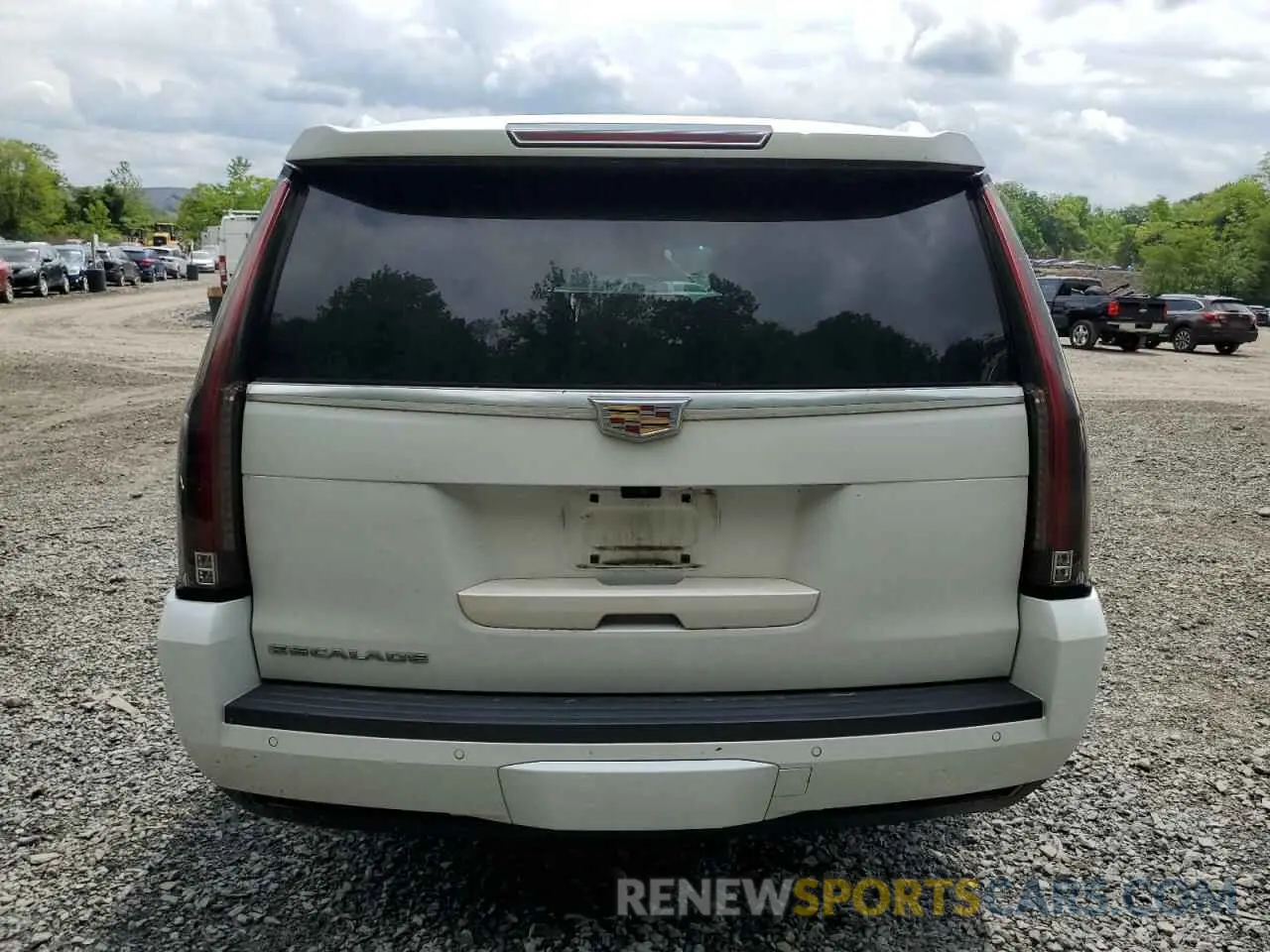 6 Photograph of a damaged car 1GYS4JKJXKR268636 CADILLAC ESCALADE 2019