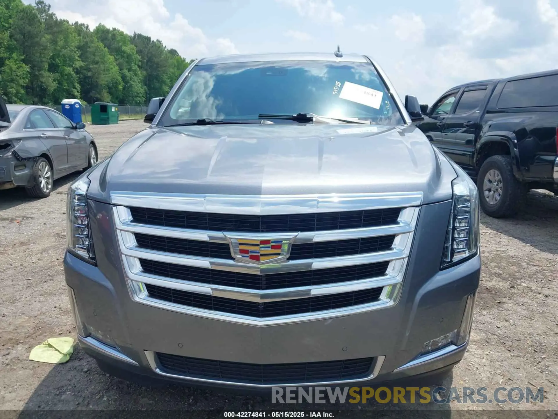 12 Photograph of a damaged car 1GYS3BKJ0LR116410 CADILLAC ESCALADE 2020