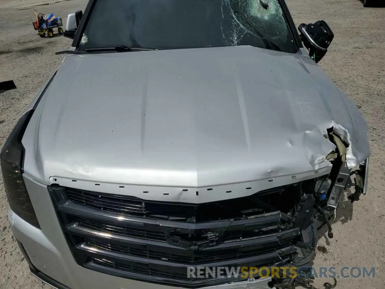13 Photograph of a damaged car 1GYS3BKJ4LR185701 CADILLAC ESCALADE 2020