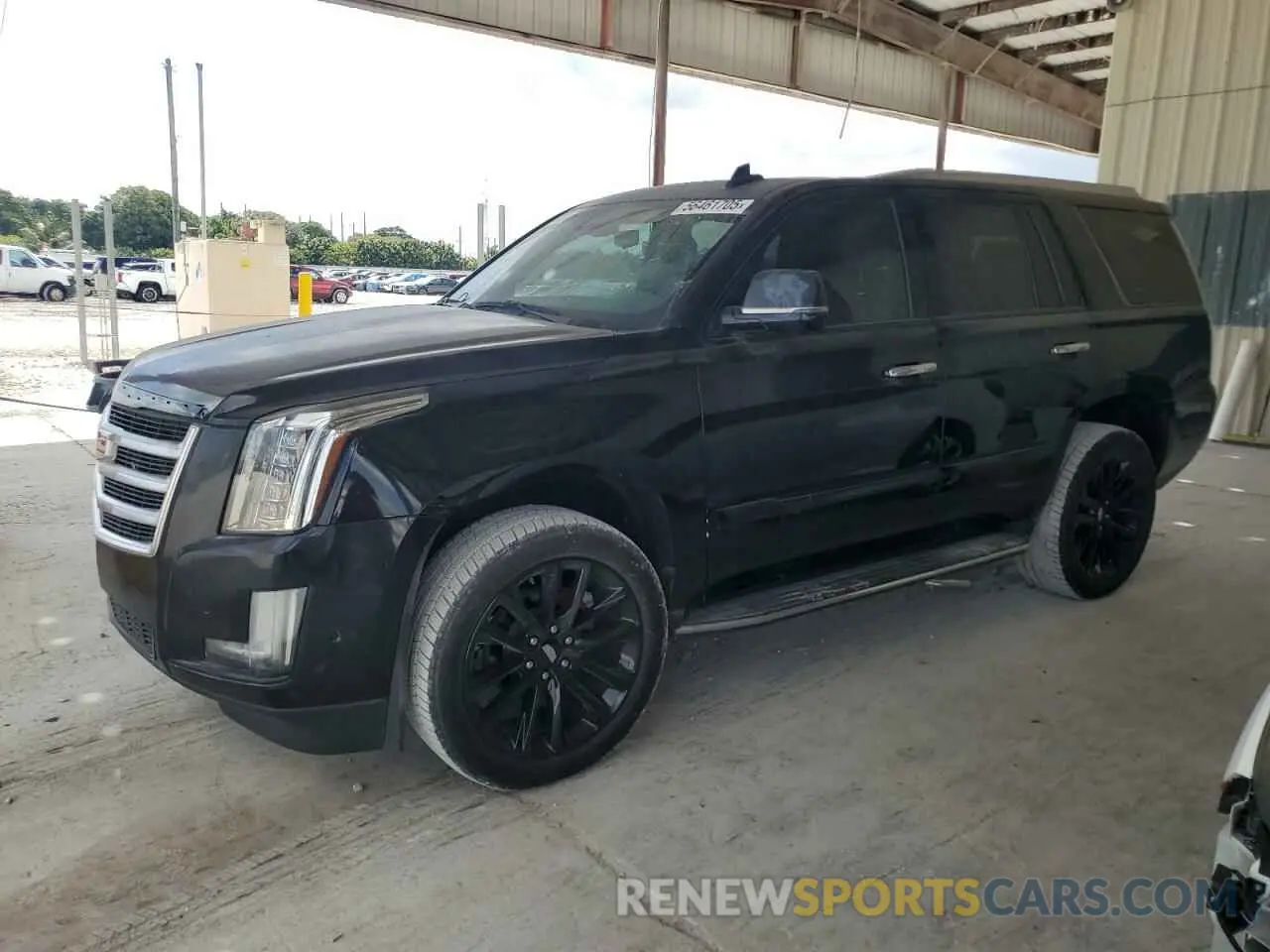 1 Photograph of a damaged car 1GYS3BKJXLR241205 CADILLAC ESCALADE 2020