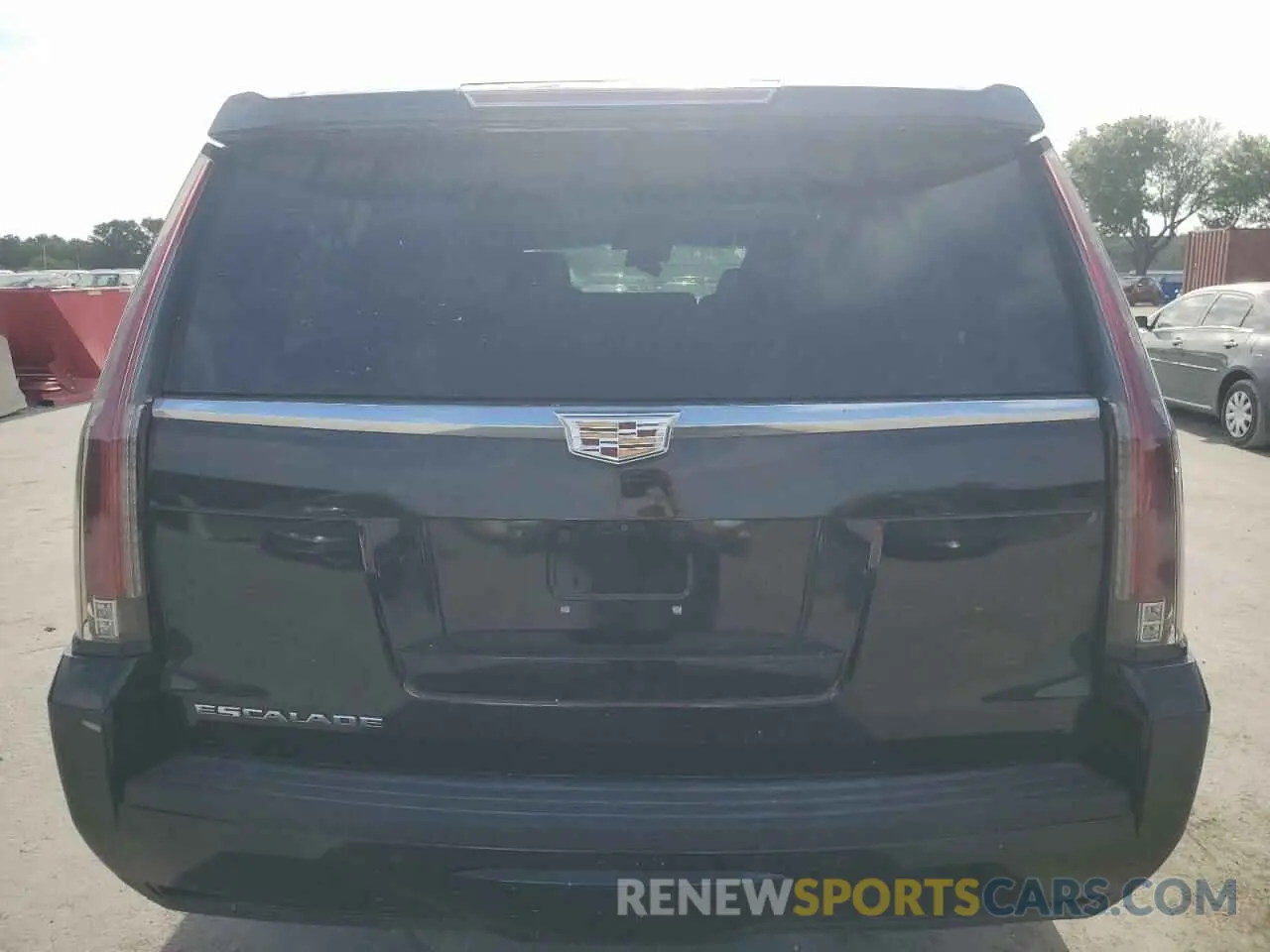 6 Photograph of a damaged car 1GYS3HKJ3LR221459 CADILLAC ESCALADE 2020