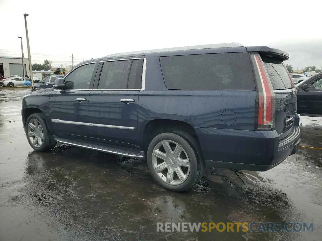2 Photograph of a damaged car 1GYS3HKJ4LR211183 CADILLAC ESCALADE 2020