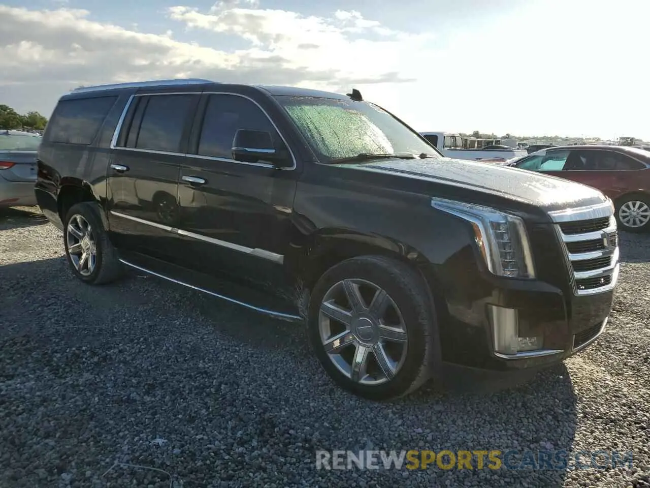 4 Photograph of a damaged car 1GYS3HKJ8LR221392 CADILLAC ESCALADE 2020