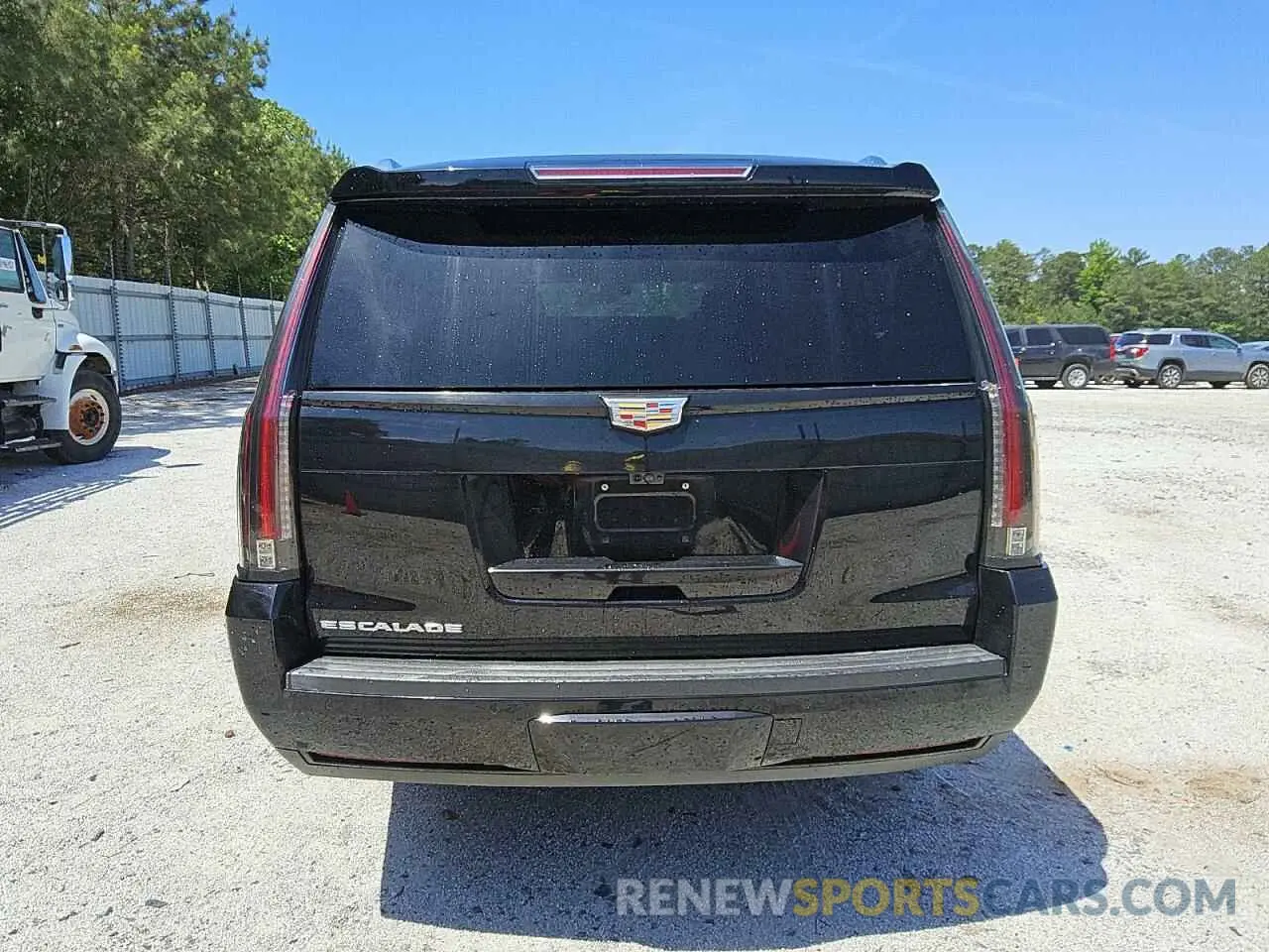 6 Photograph of a damaged car 1GYS3JKJ4LR223616 CADILLAC ESCALADE 2020