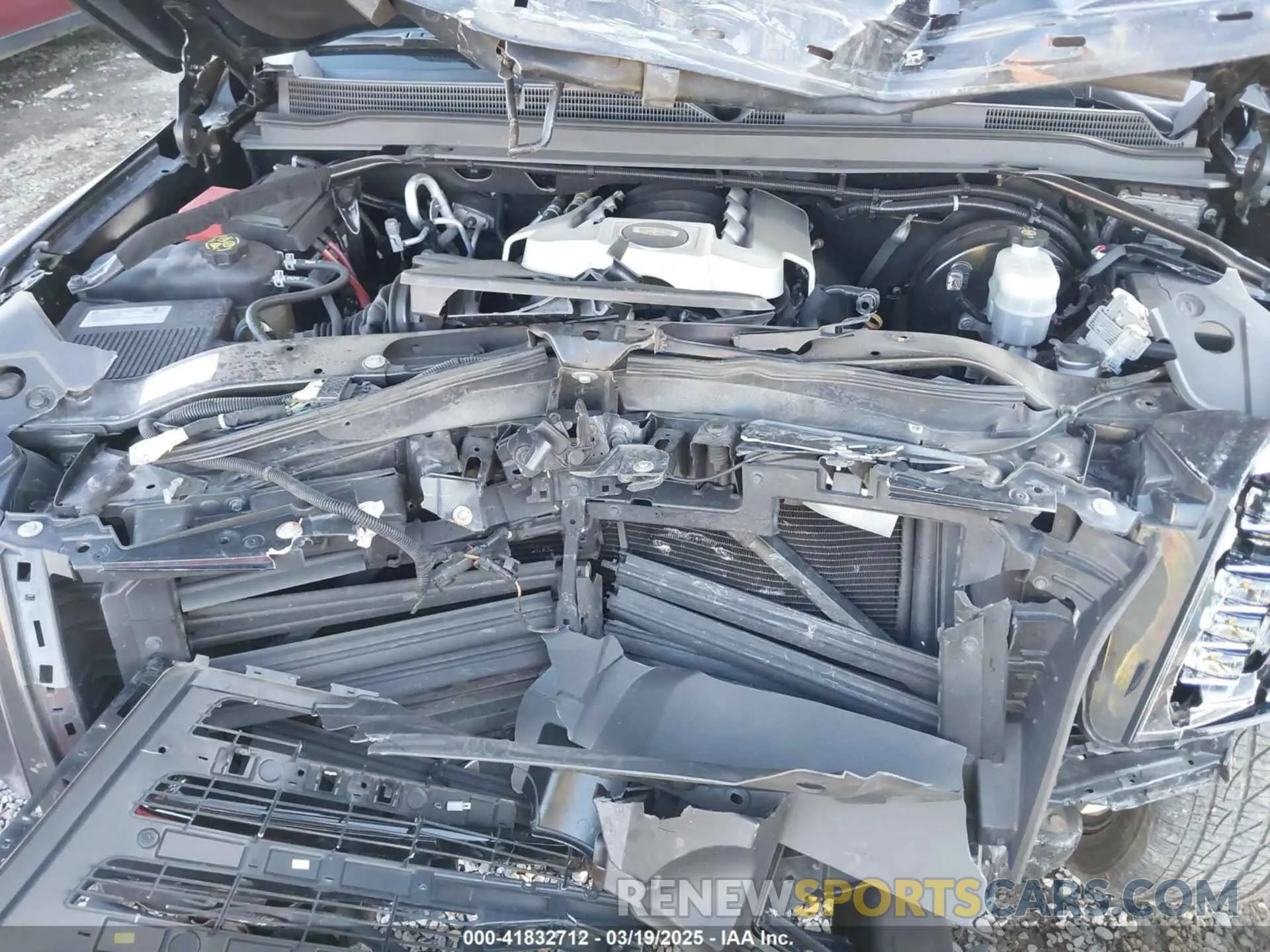 10 Photograph of a damaged car 1GYS4BKJ4LR240371 CADILLAC ESCALADE 2020