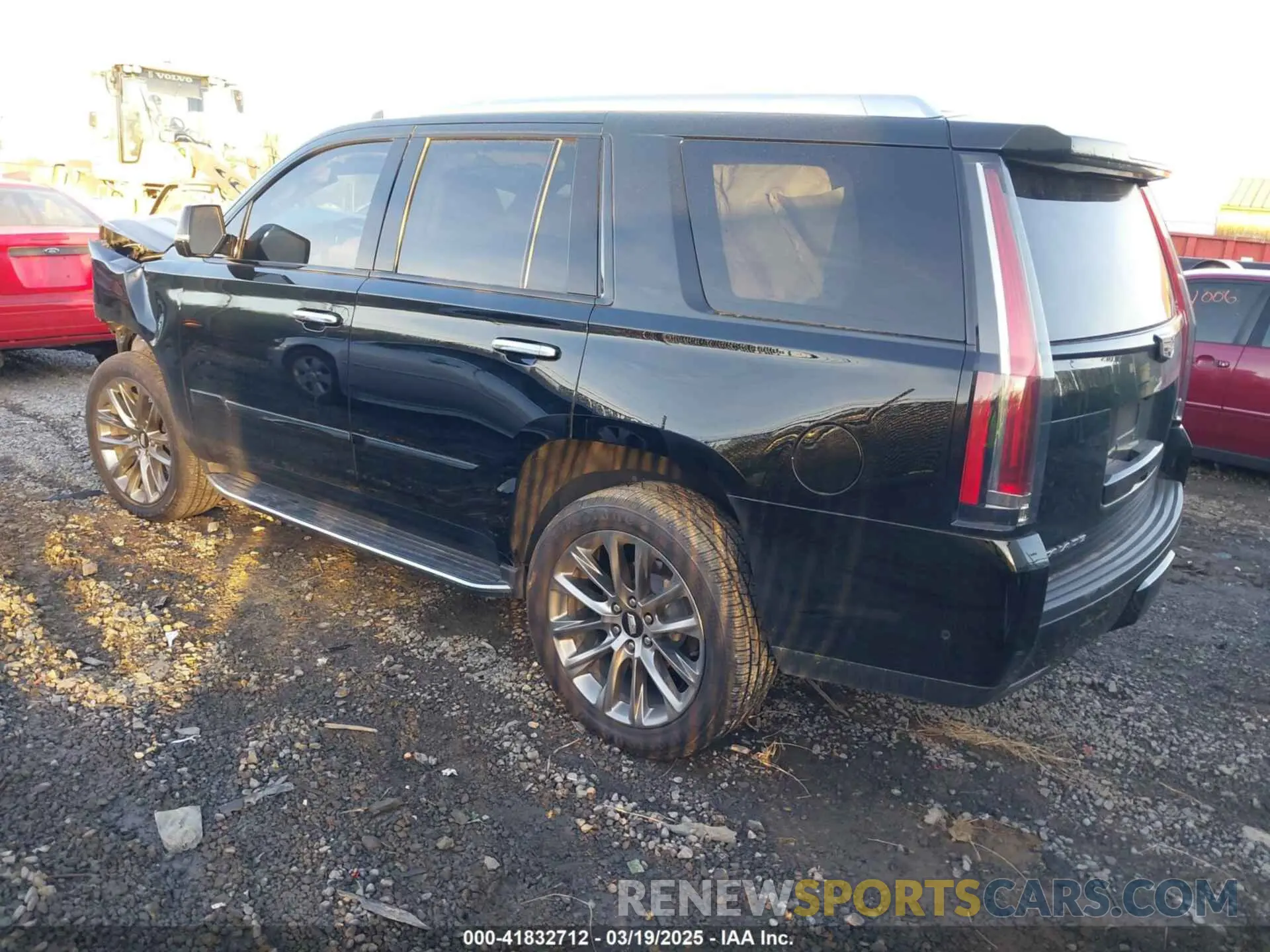 3 Photograph of a damaged car 1GYS4BKJ4LR240371 CADILLAC ESCALADE 2020