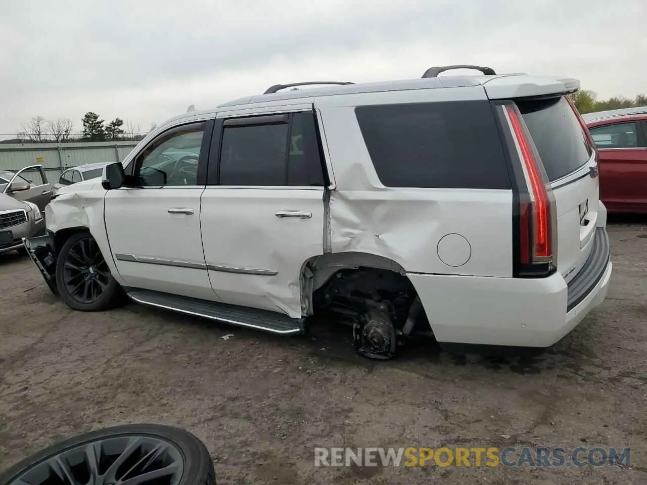 2 Photograph of a damaged car 1GYS4BKJ8LR202660 CADILLAC ESCALADE 2020